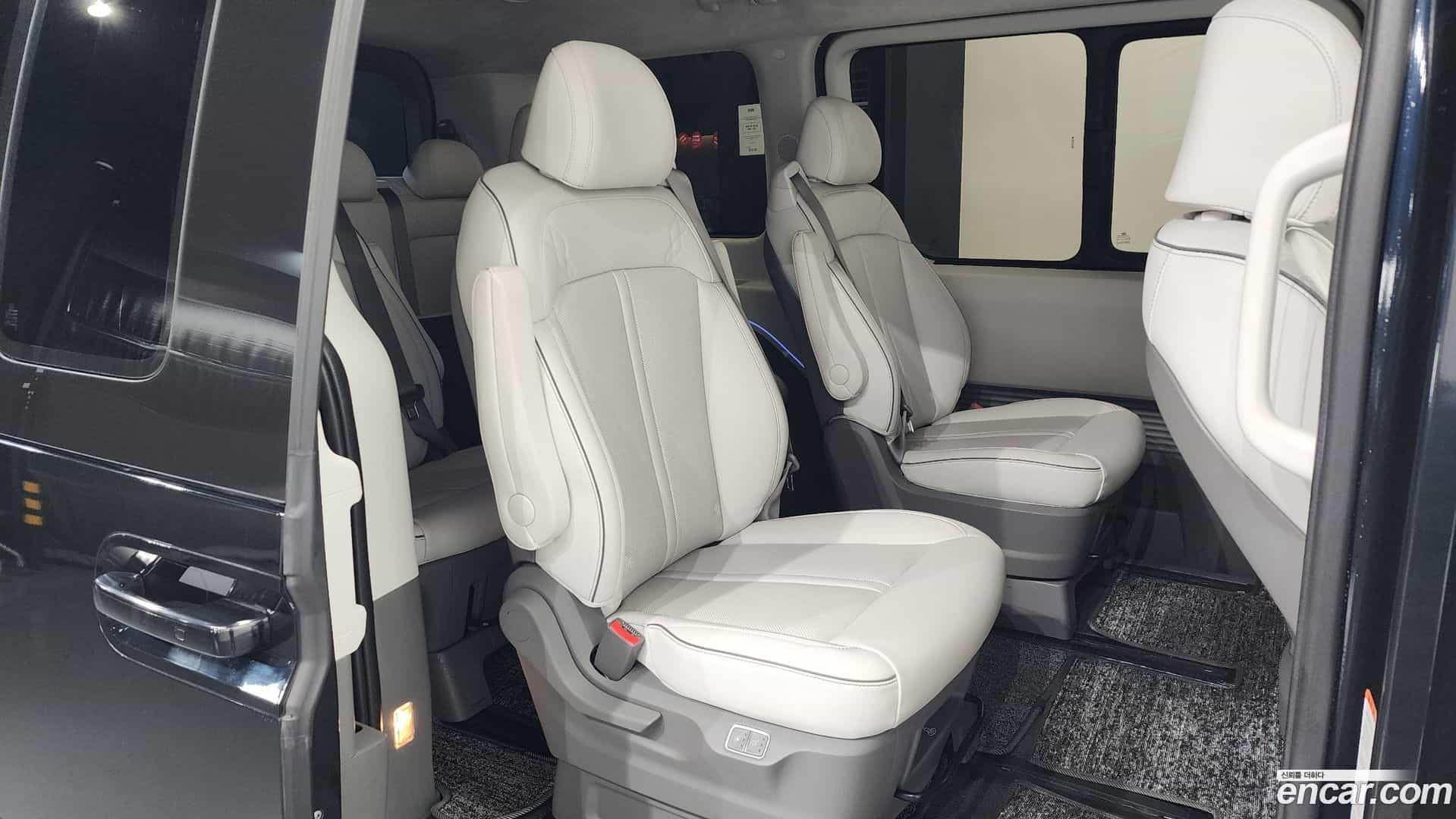 Staria Hyundai 2021.5-OPTION-016