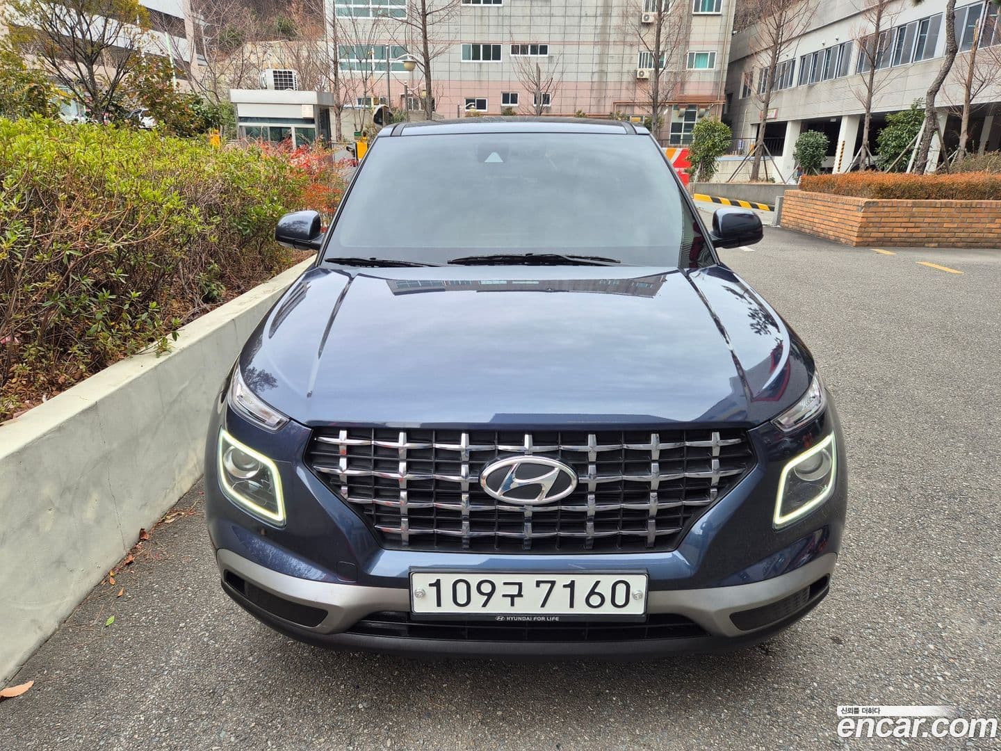 Main__Slider__Photo:Venue Hyundai 2020.2-0