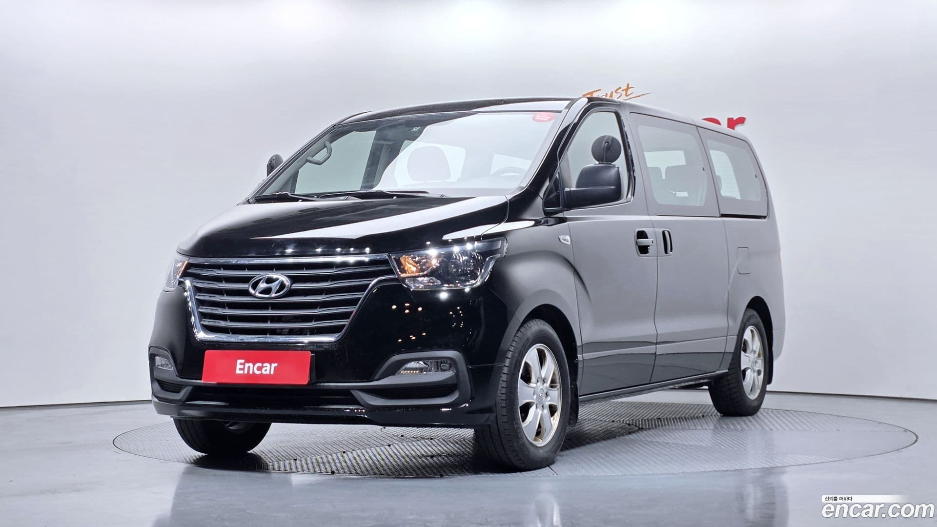 Main__Slider__Photo:Starex Hyundai 2020.0-0