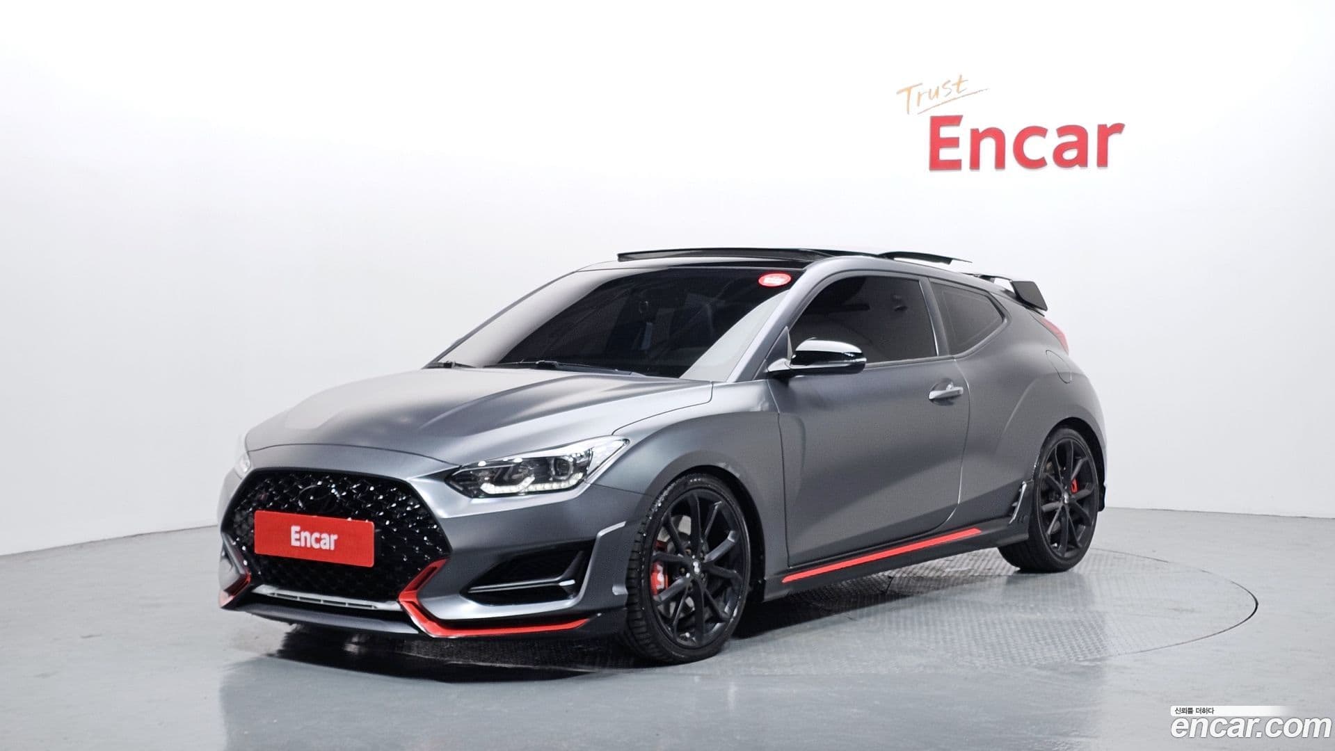 Main__Slider__Photo:Veloster Hyundai 2020.3-0