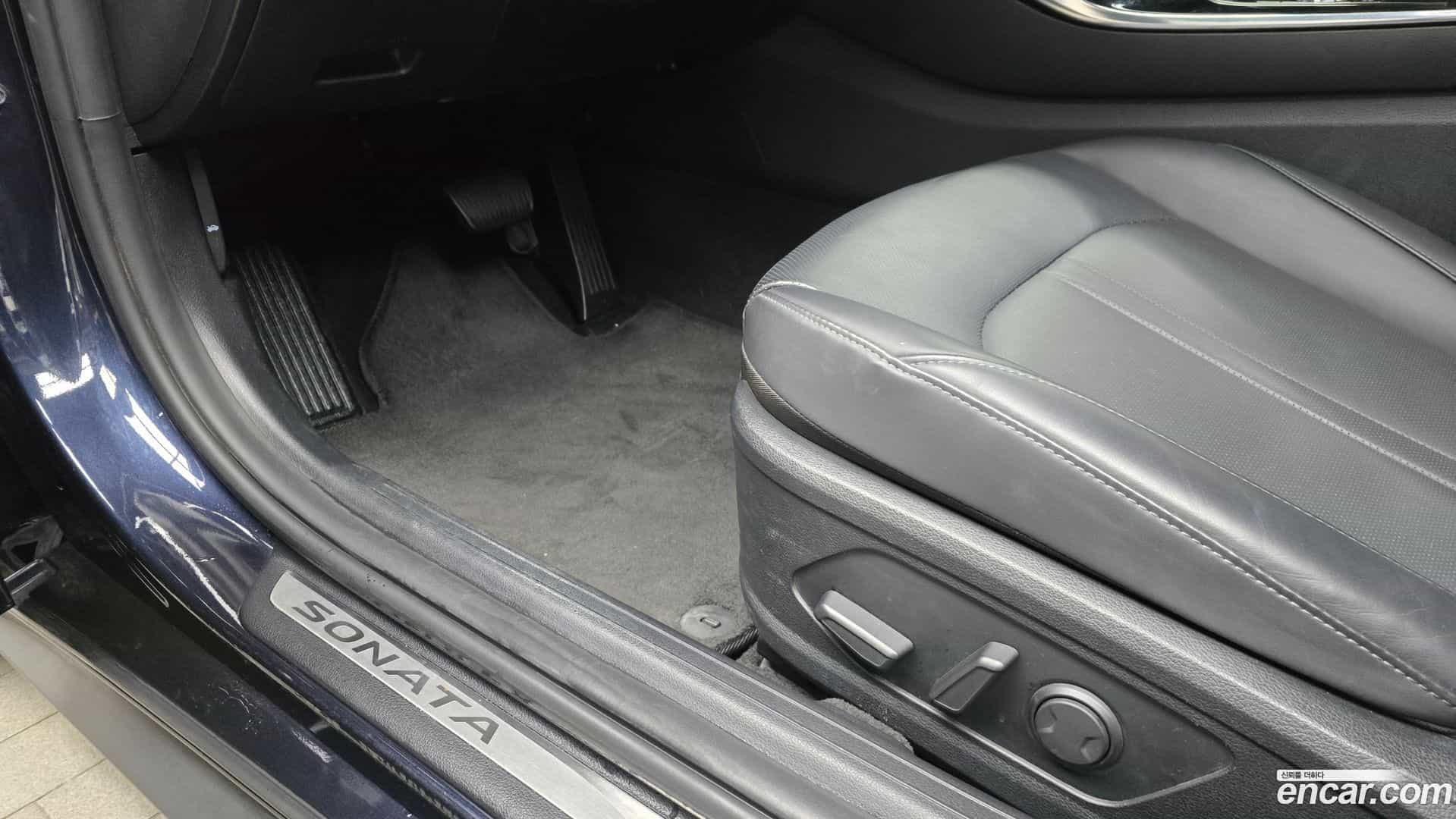 Sonata Hyundai 2020.6-OPTION-023