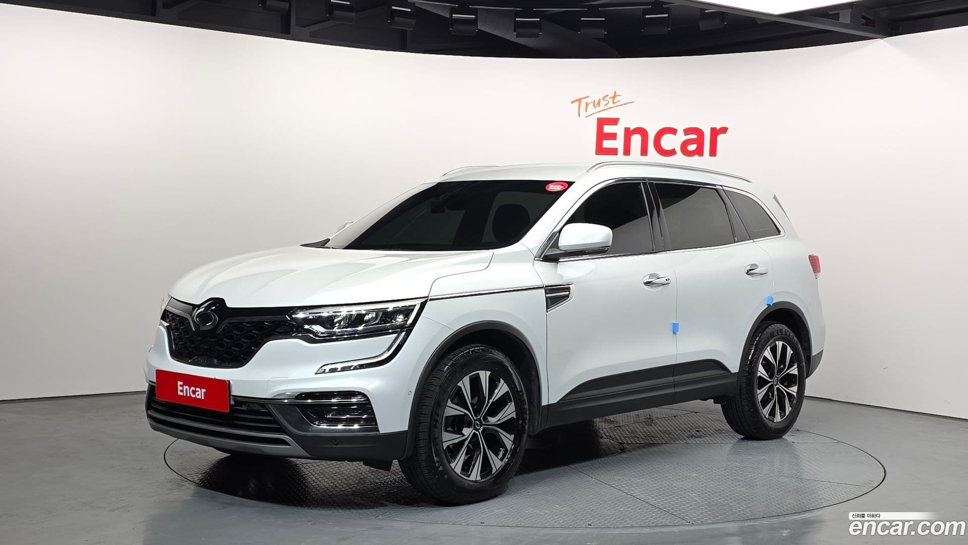 Main__Slider__Photo:QM6 Renault Korea 2022.7-0