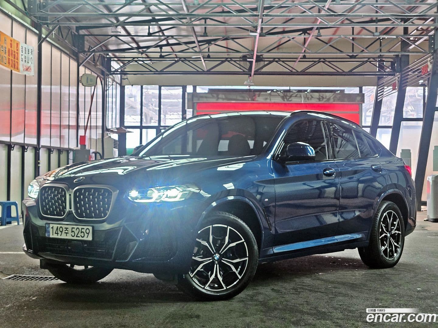 Main__Slider__Photo:X4 BMW 2022.10-0