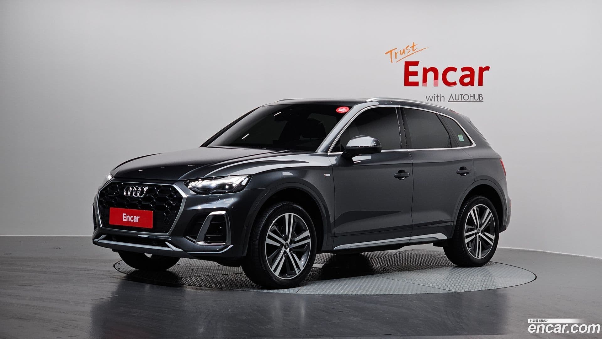 Main__Slider__Photo:Q5 Audi 2022.4-0