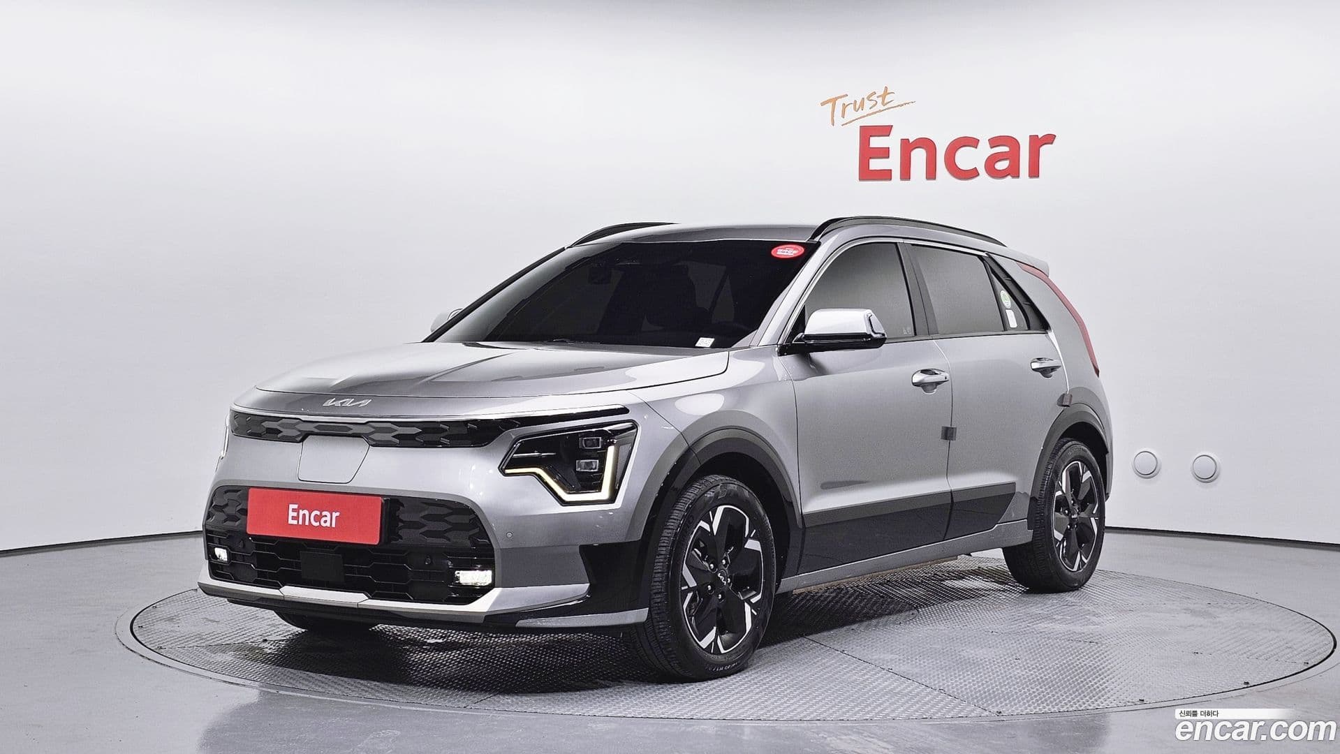 Main__Slider__Photo:Niro Kia 2023.3-0