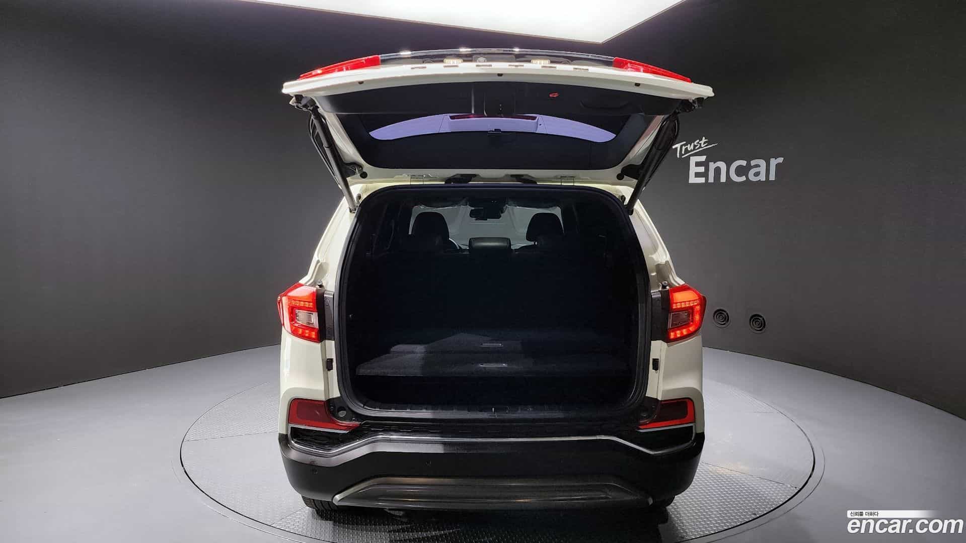 Rexton KG Mobility 2020.5-OPTION-024