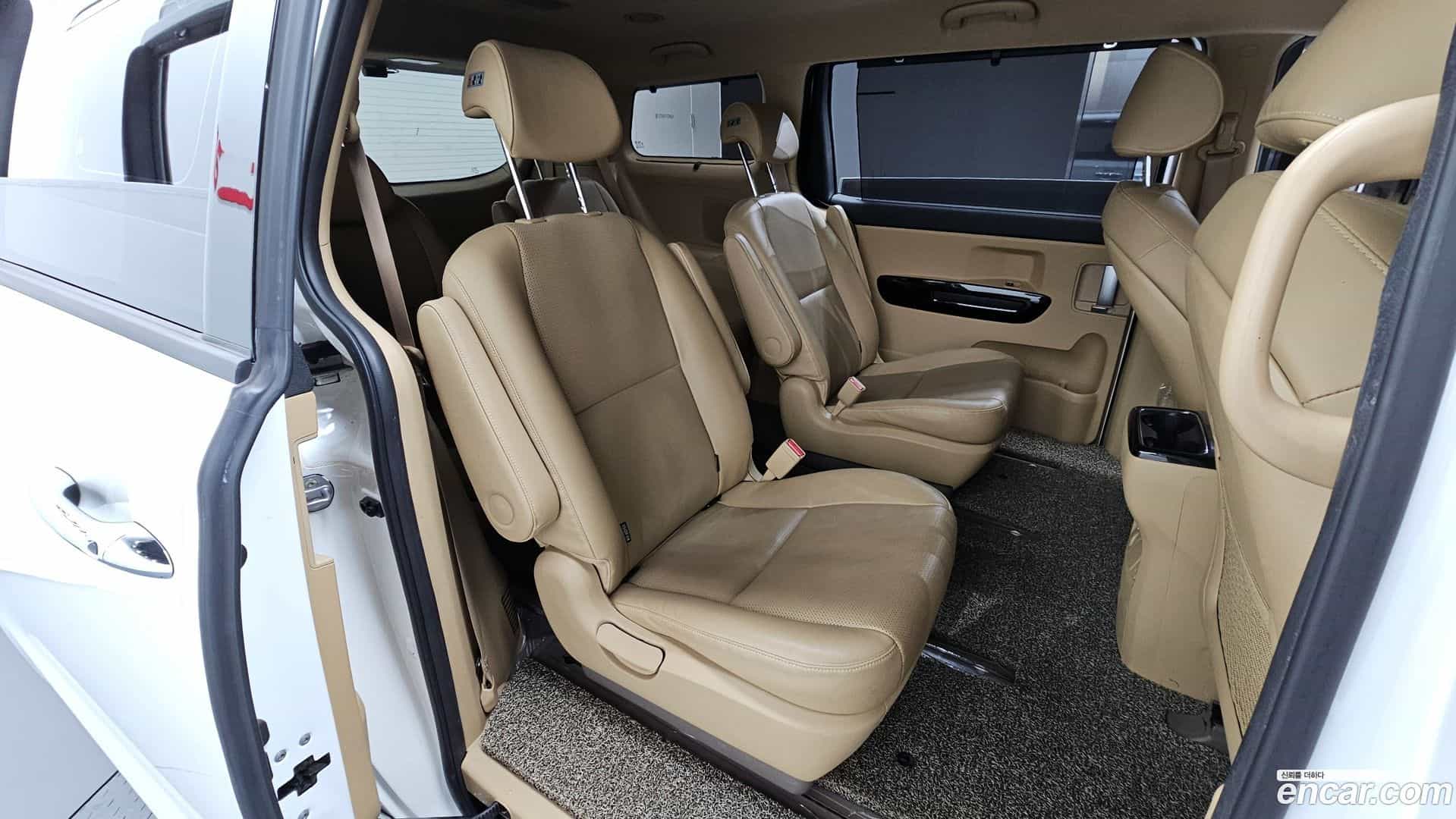 Canival Kia 2018.8-OPTION-016