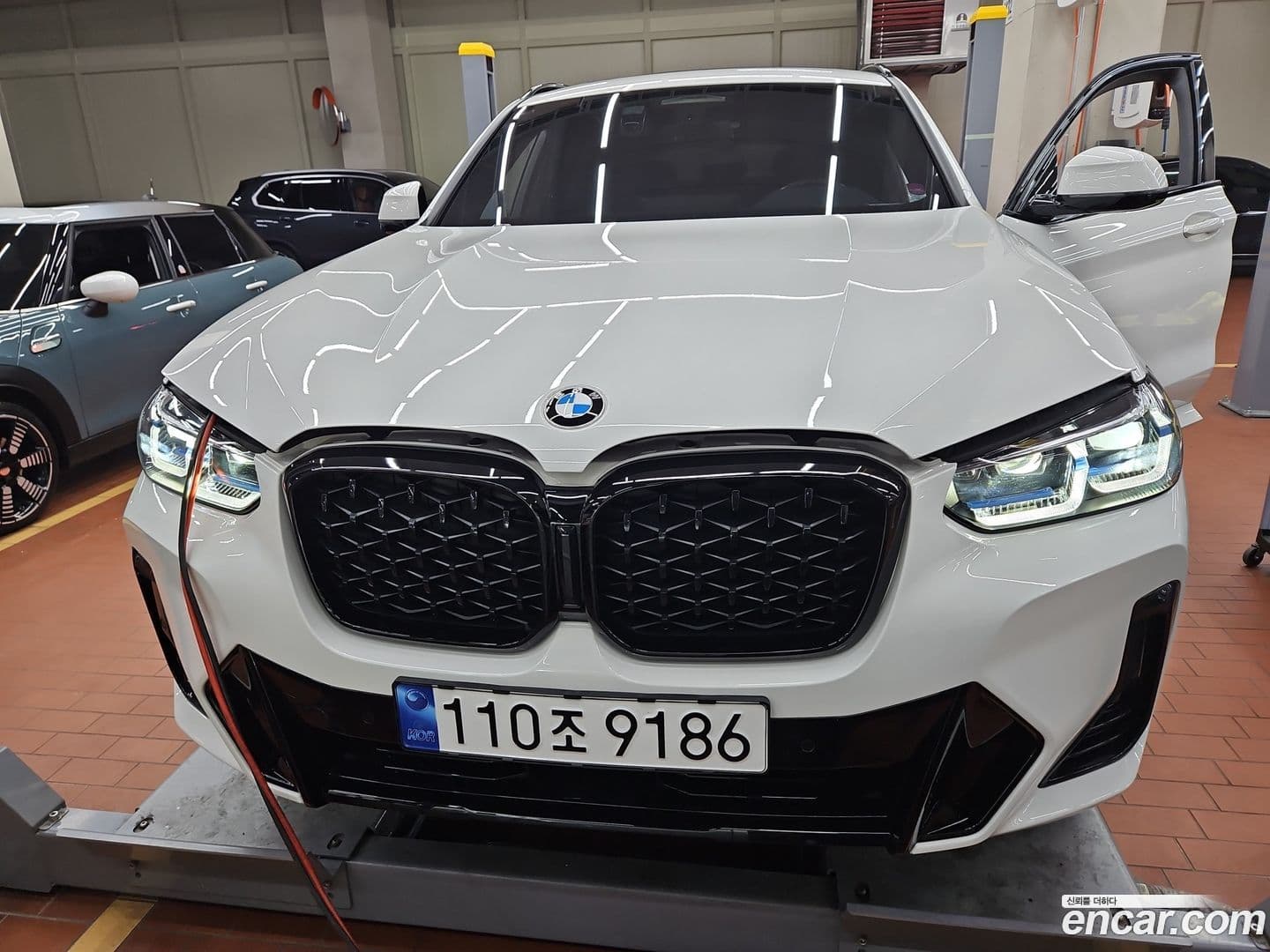 Main__Slider__Photo:X4 BMW 2022.10-0