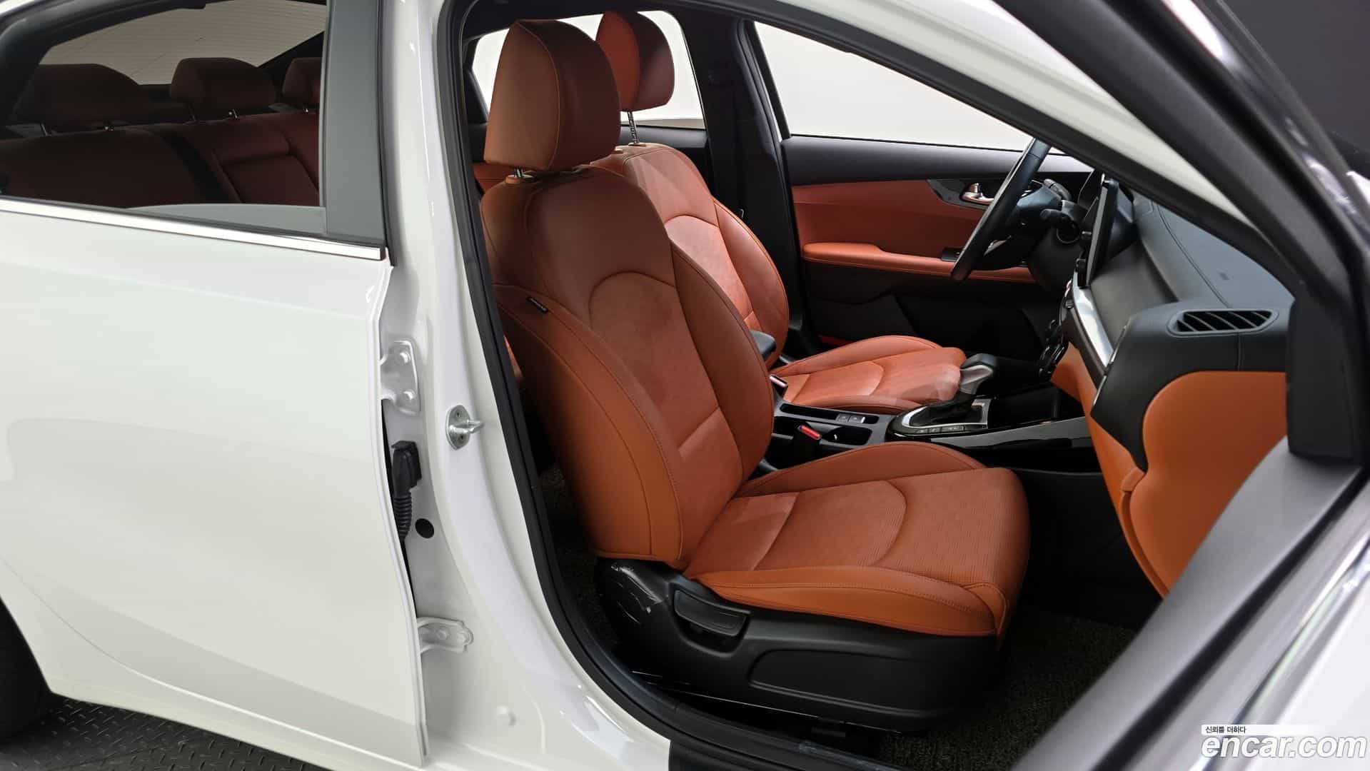 K3 Kia 2022.7-OPTION-016
