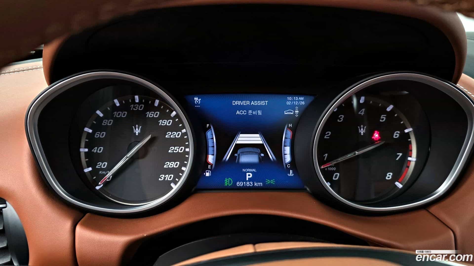 Levante Maserati 2019.5-INNER-008