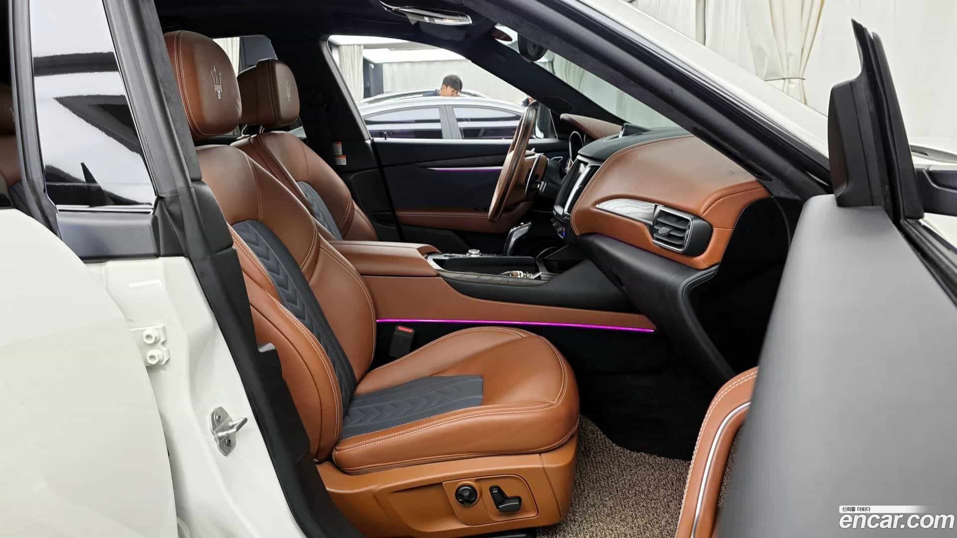 Levante Maserati 2019.5-OPTION-015