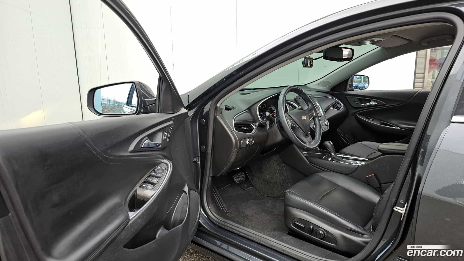 Malibu Chevrolet 2018.7-OPTION-015