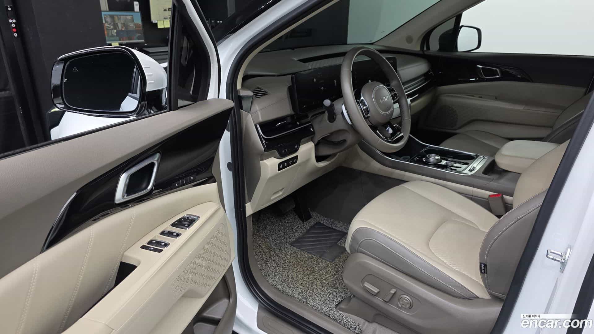 Canival Kia 2024.1-INNER-010