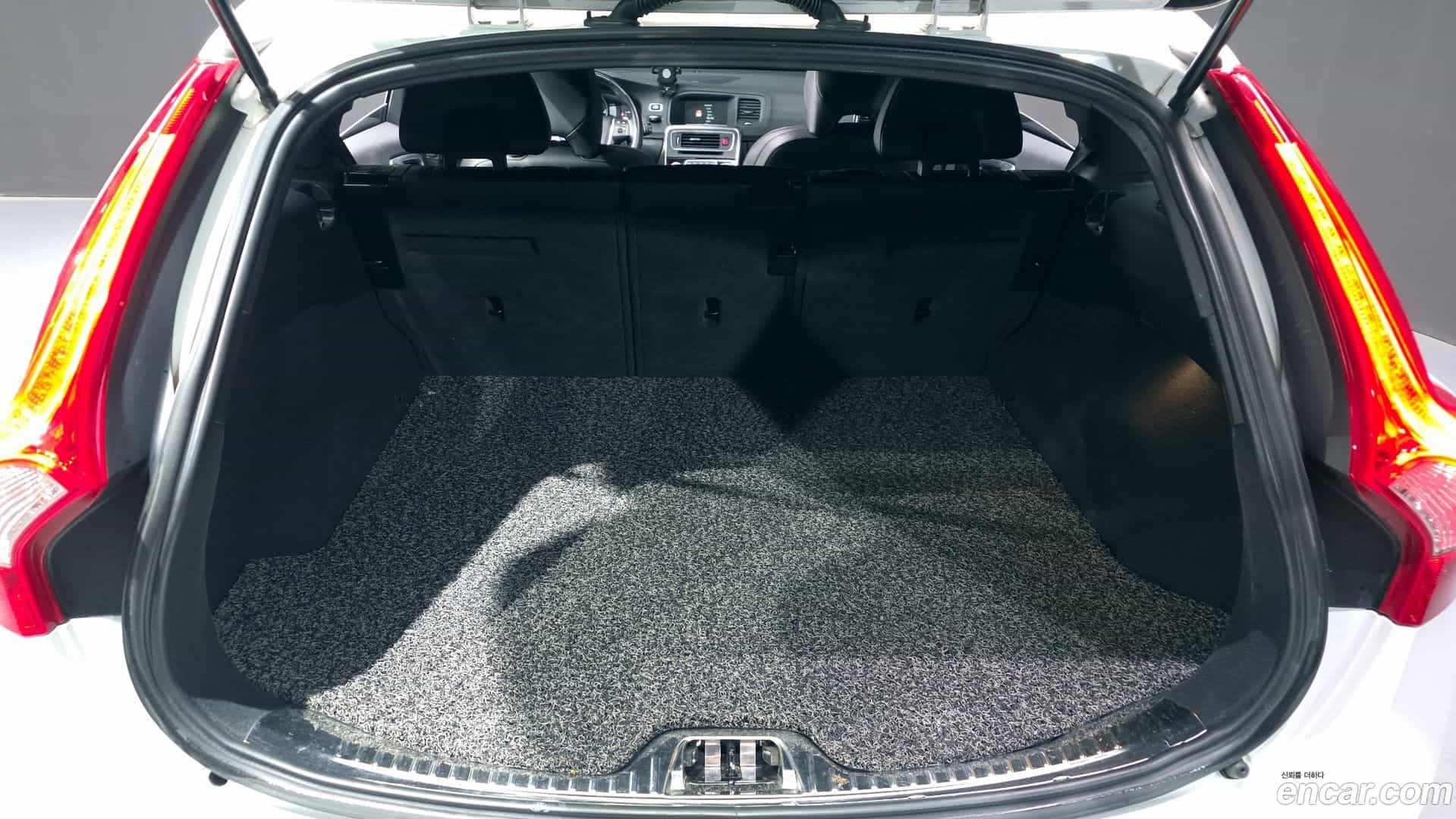V60 Volvo 2016.5-OPTION-024