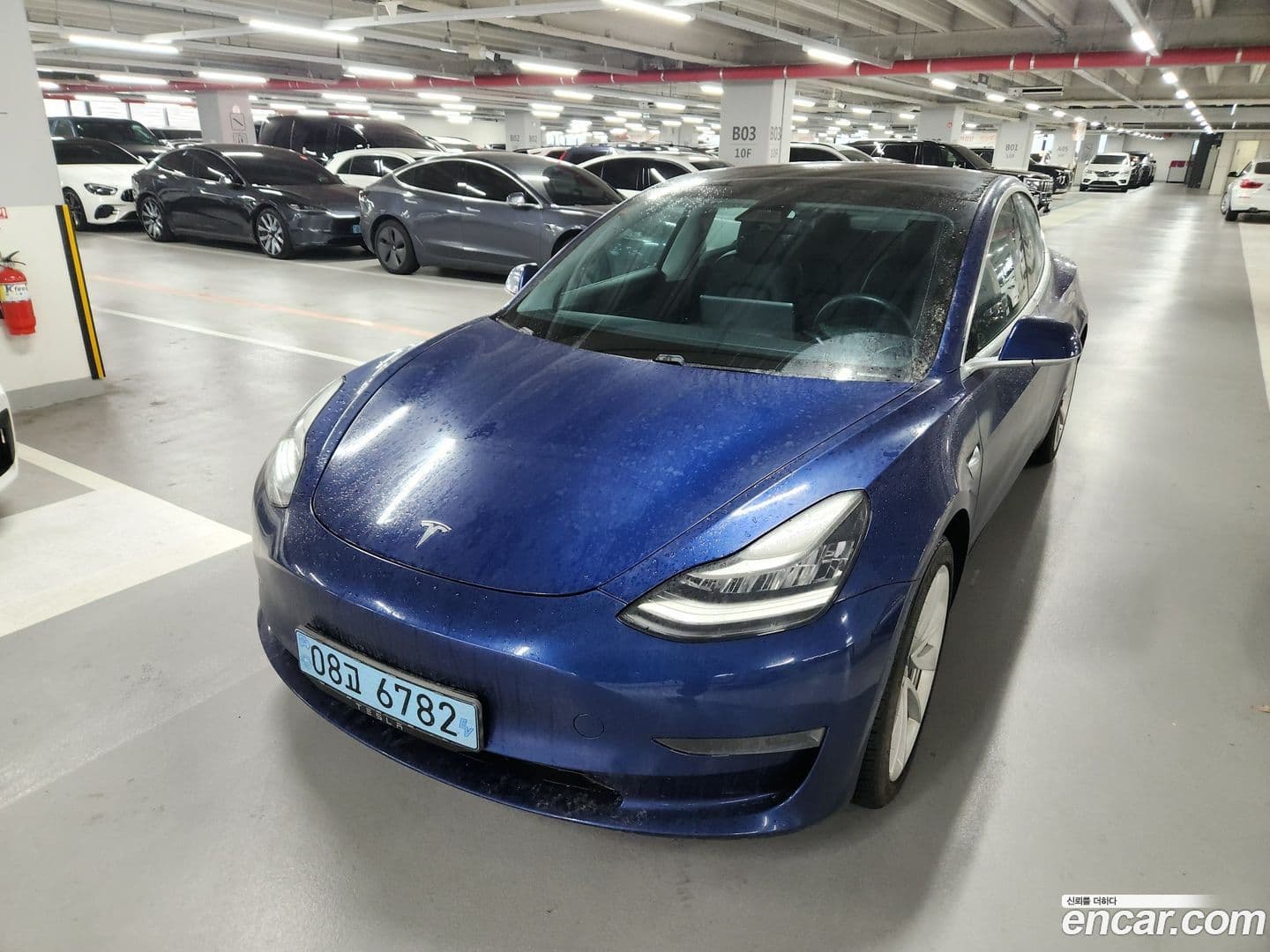 Main__Slider__Photo:Model 3 Tesla 2020.8-0