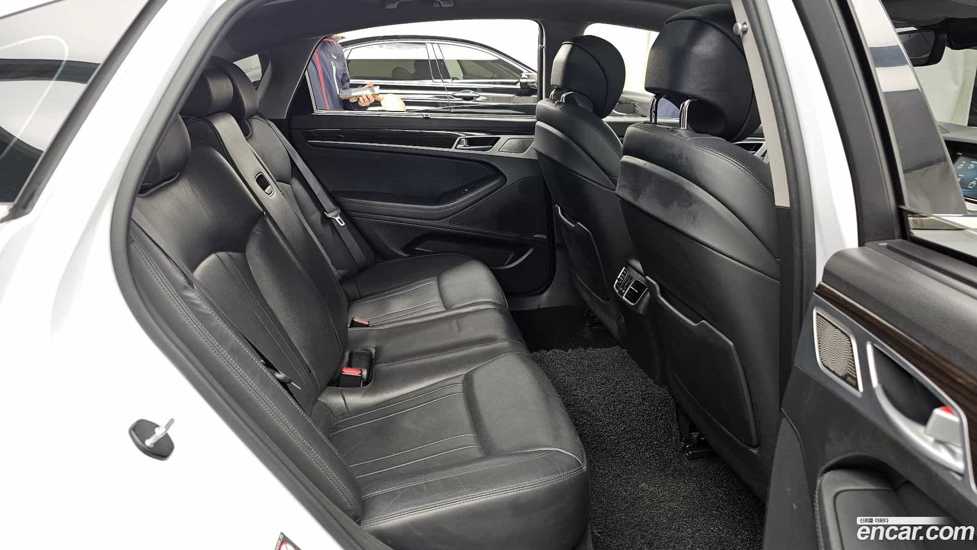 G80 Genesis 2016.11-OPTION-016