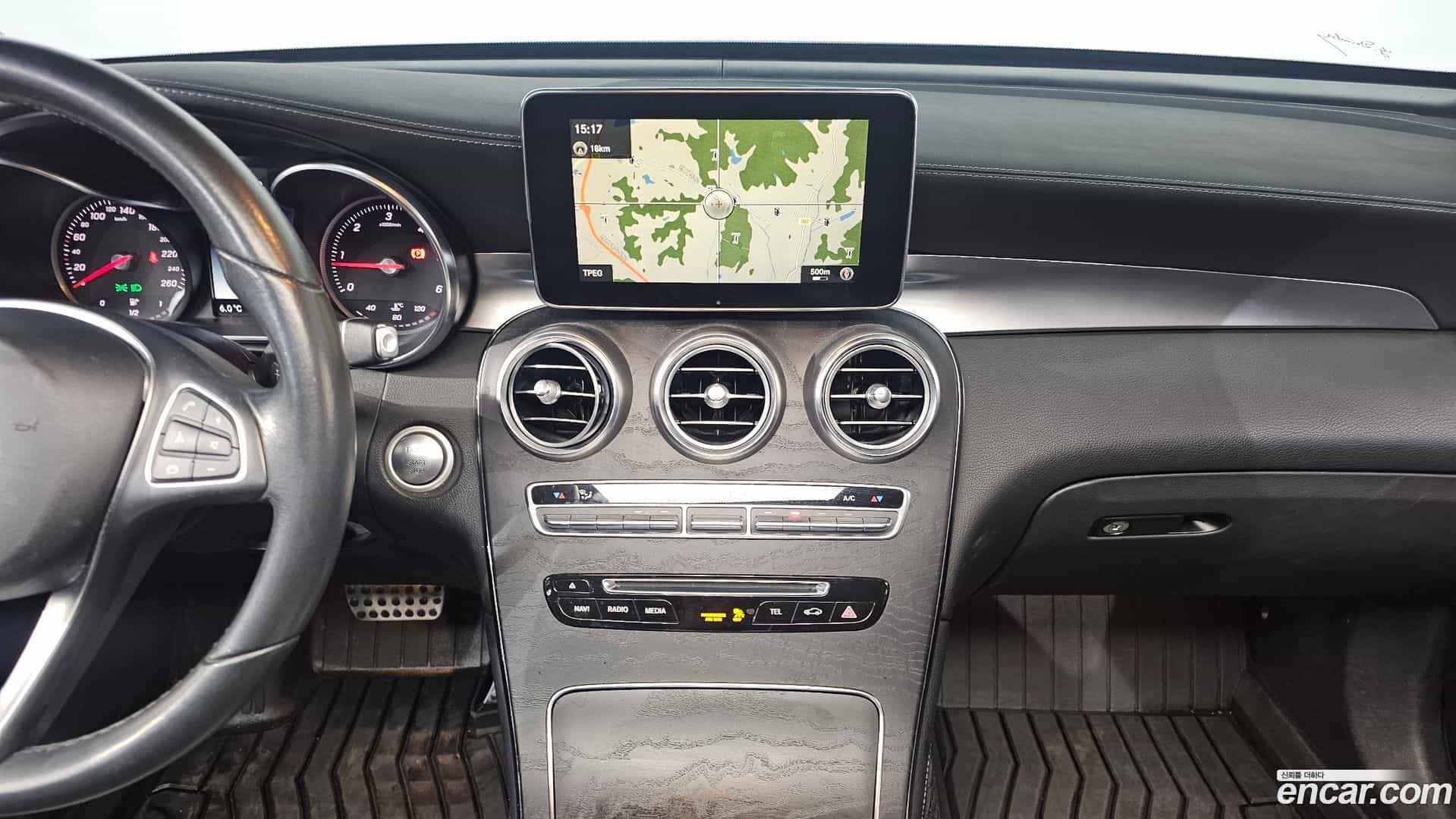 GLC-Class Mercedes-Benz 2017.7-OPTION-018