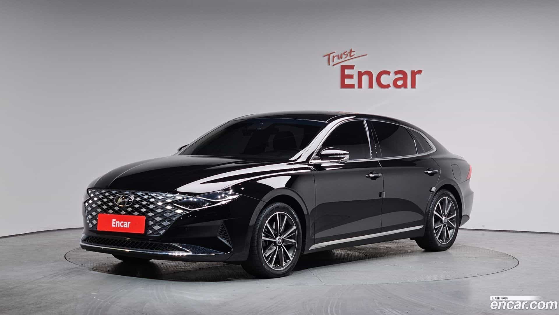 Grandeur Hyundai 2022.4-OUTER-001