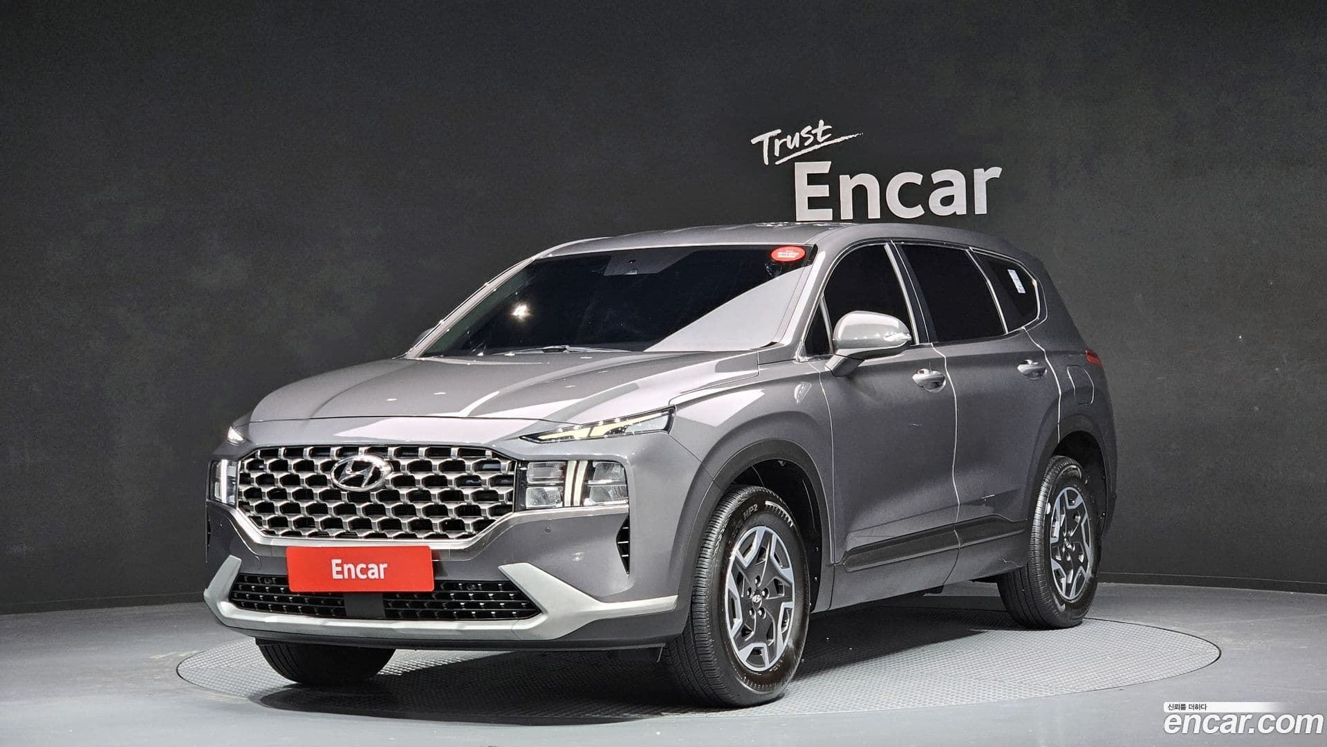 Main__Slider__Photo:Santafe Hyundai 2022.0-0