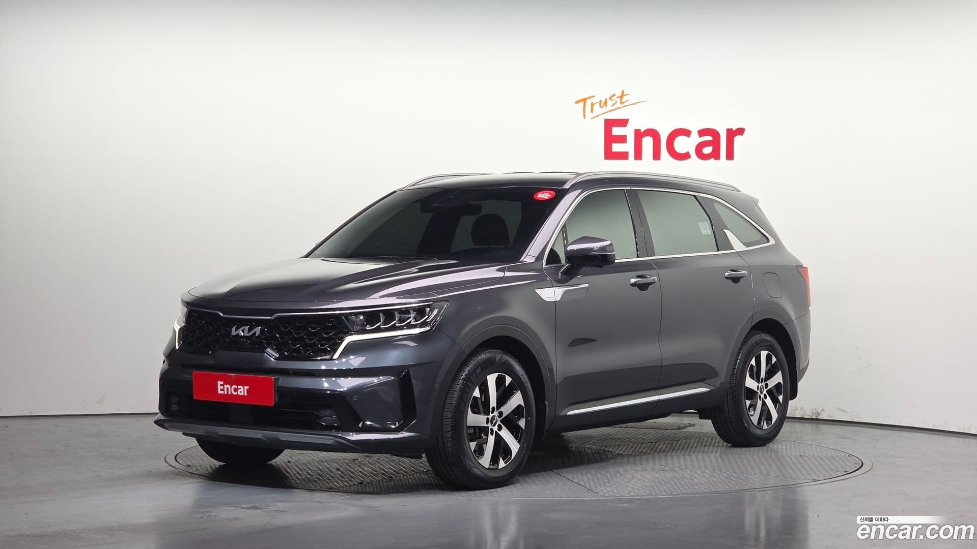 Main__Slider__Photo:Sorento Kia 2022.8-0