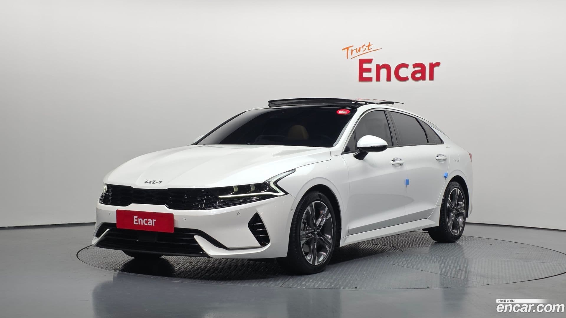 Main__Slider__Photo:K5 Kia 2023.7-0