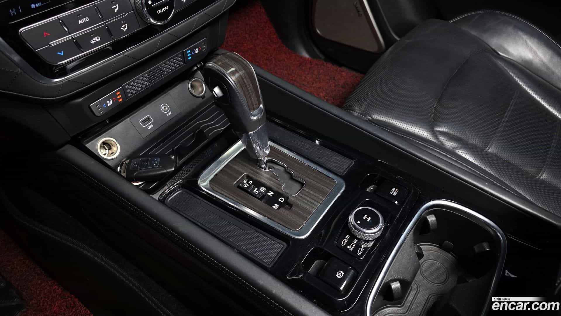 Rexton KG Mobility 2017.6-INNER-009