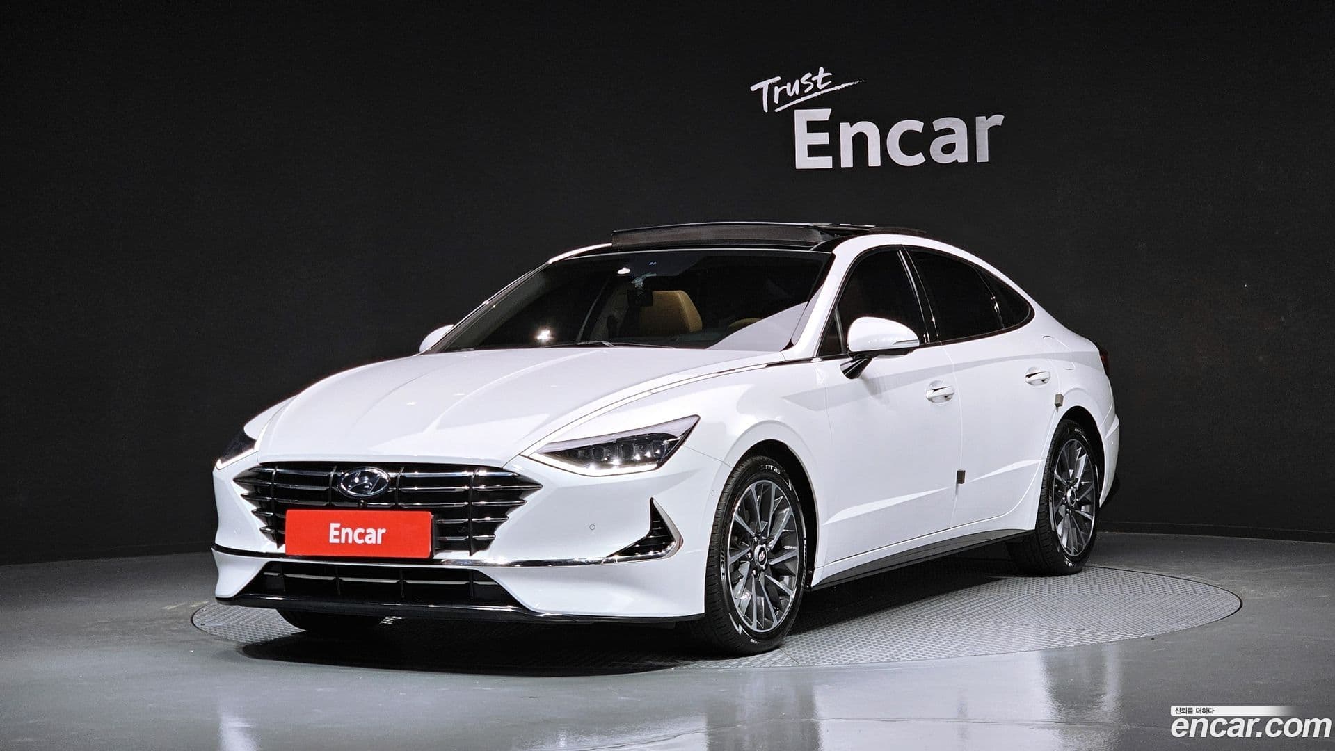 Main__Slider__Photo:Sonata Hyundai 2019.5-0