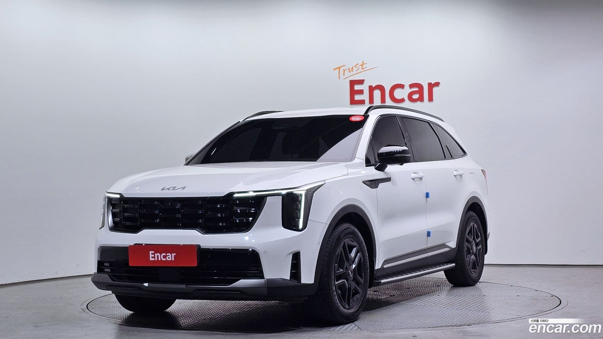 Main__Slider__Photo:Sorento Kia 2024.0-0