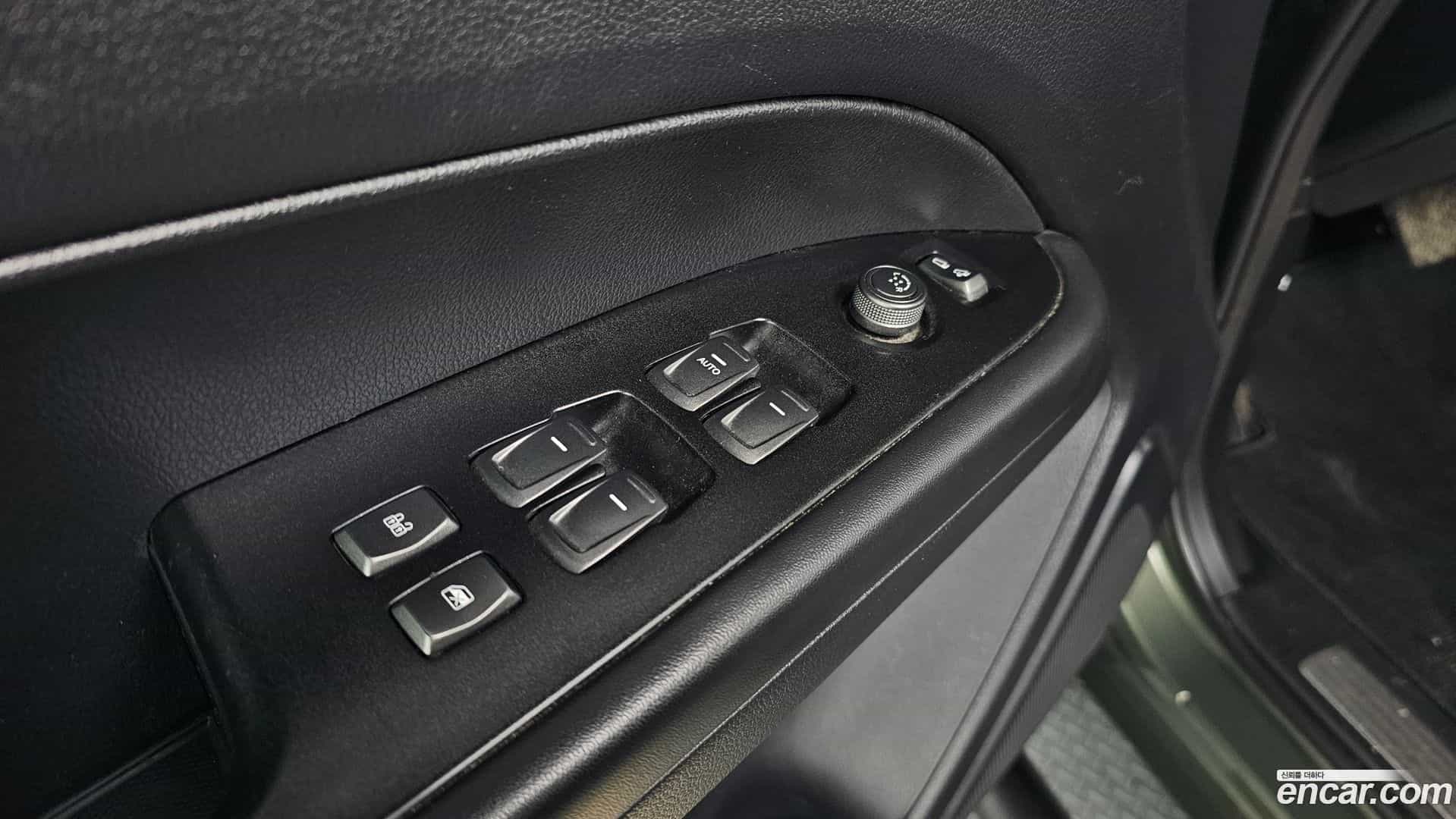 Rexton KG Mobility 2022.8-OPTION-021