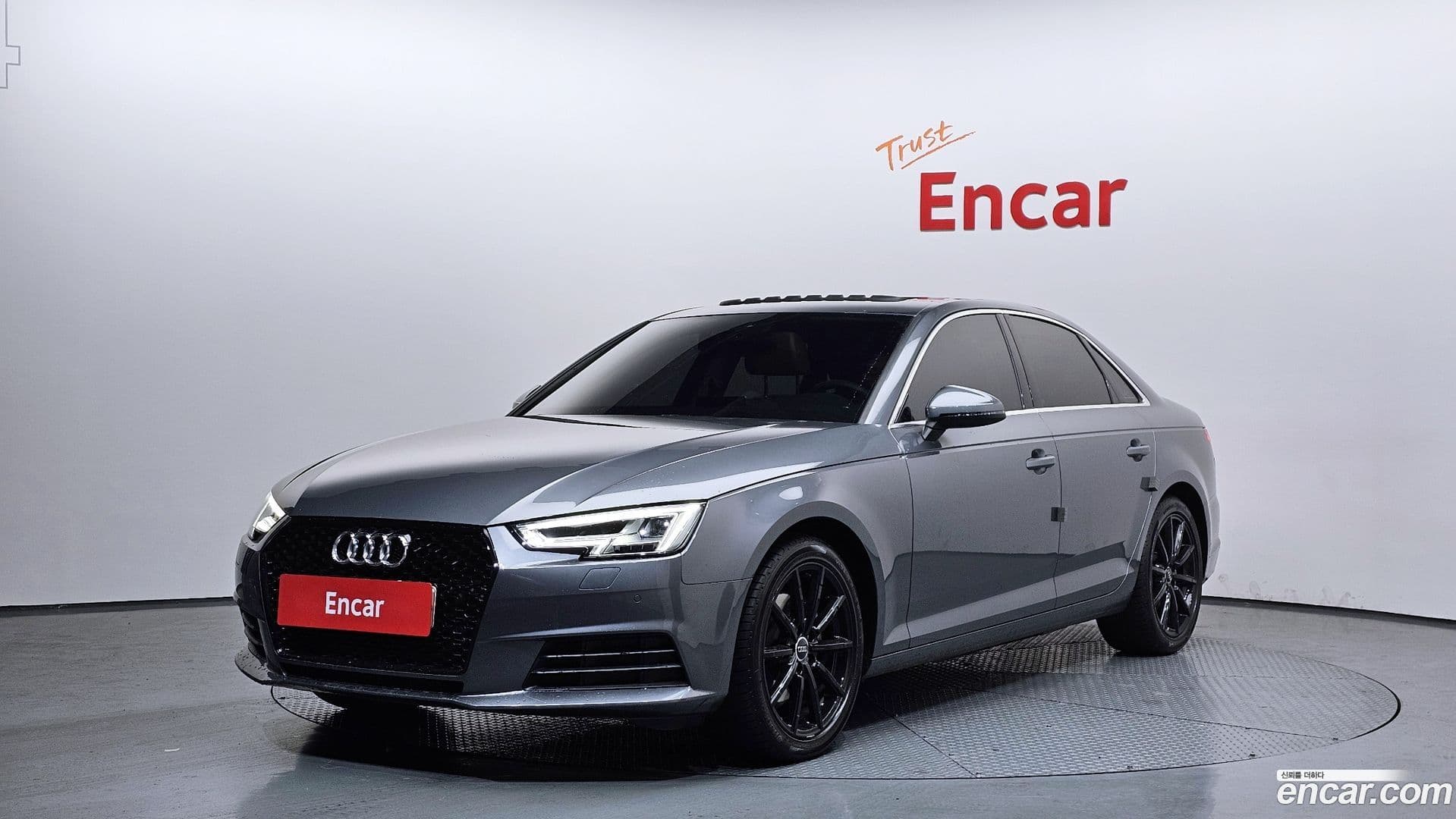Main__Slider__Photo:A4 Audi 2019.11-0