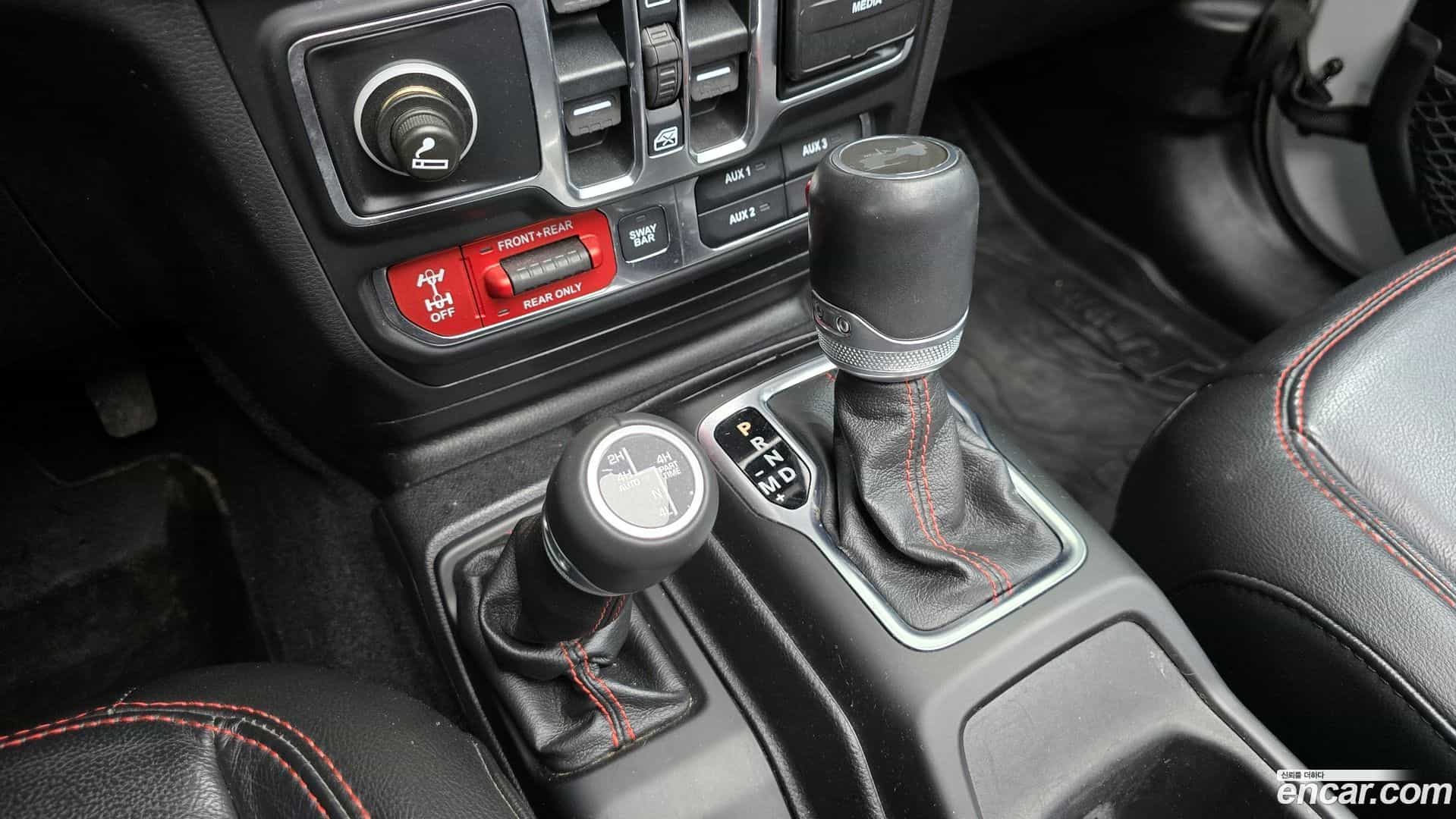 Wrangler Jeep 2020.5-INNER-009
