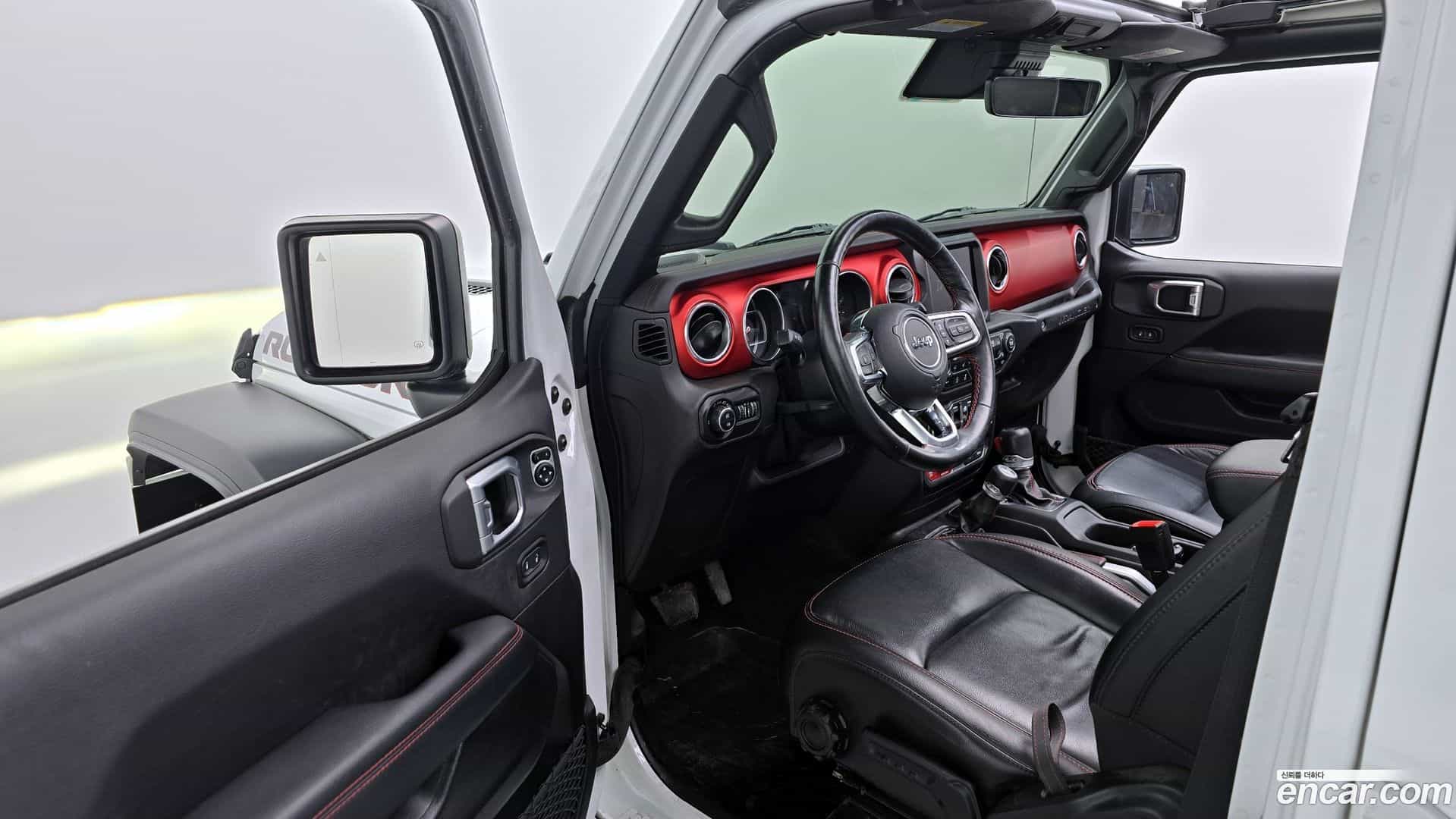 Wrangler Jeep 2020.5-INNER-010