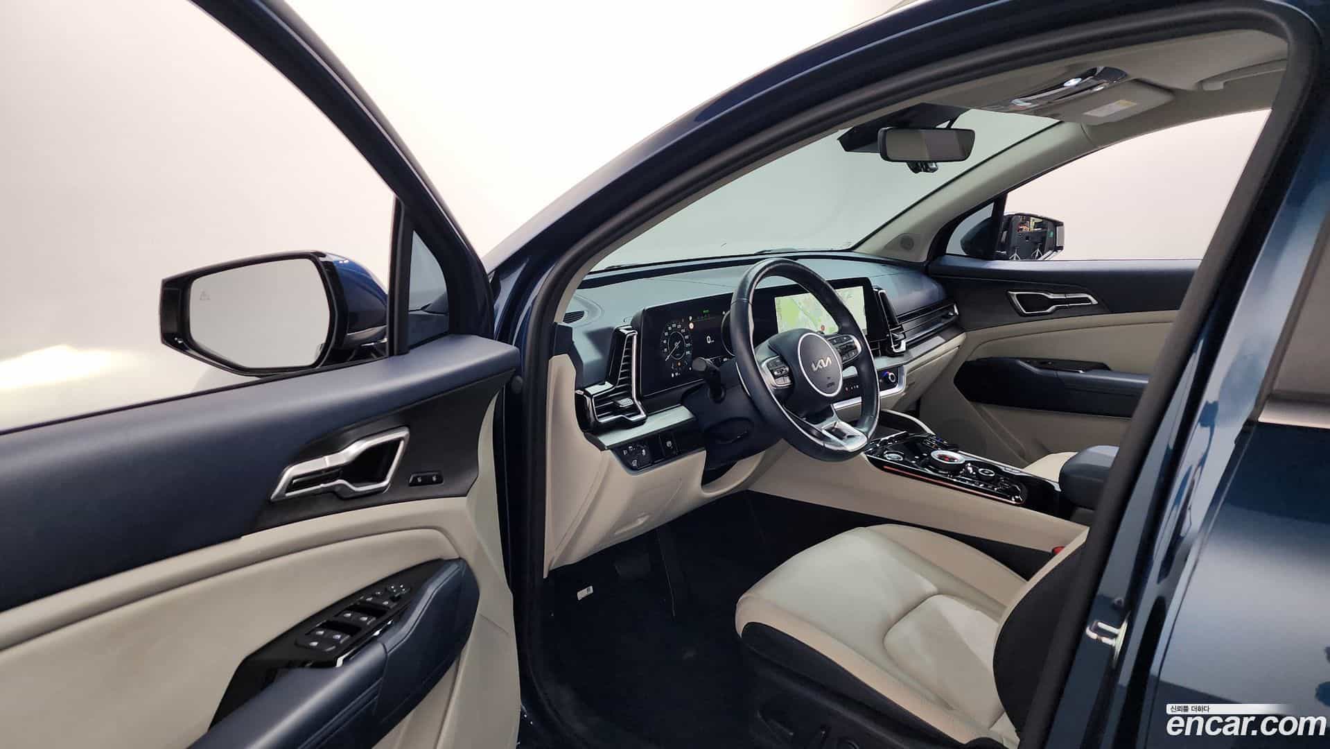 Sportage Kia 2022.2-INNER-010