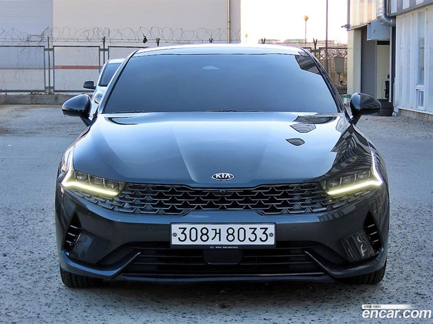 Main__Slider__Photo:K5 Kia 2020.6-0