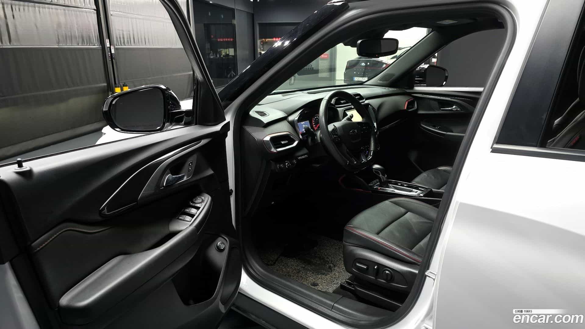 Trailblazer Chevrolet 2021.3-OPTION-015