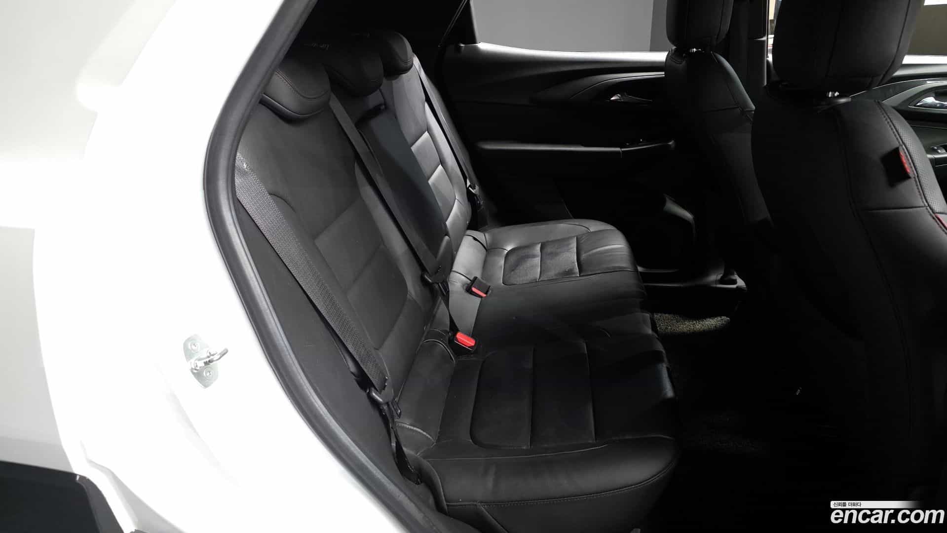 Trailblazer Chevrolet 2021.3-OPTION-016