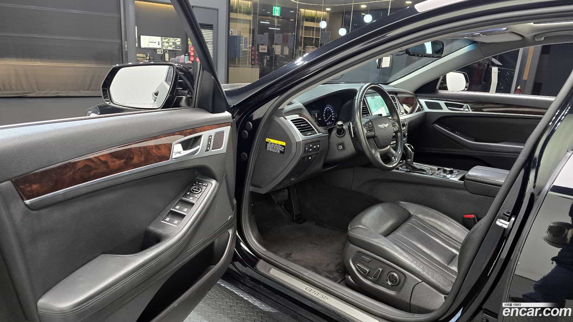 Genesis Hyundai 2015.9-OPTION-015