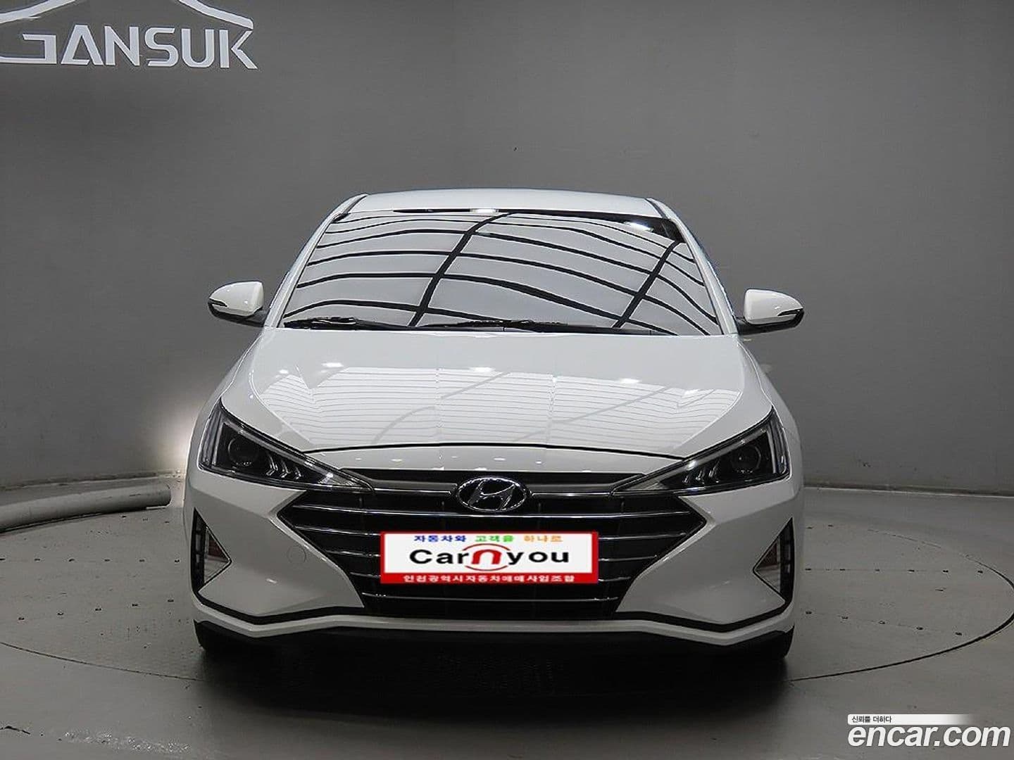 Main__Slider__Photo:AVANTE Hyundai 2019.6-0