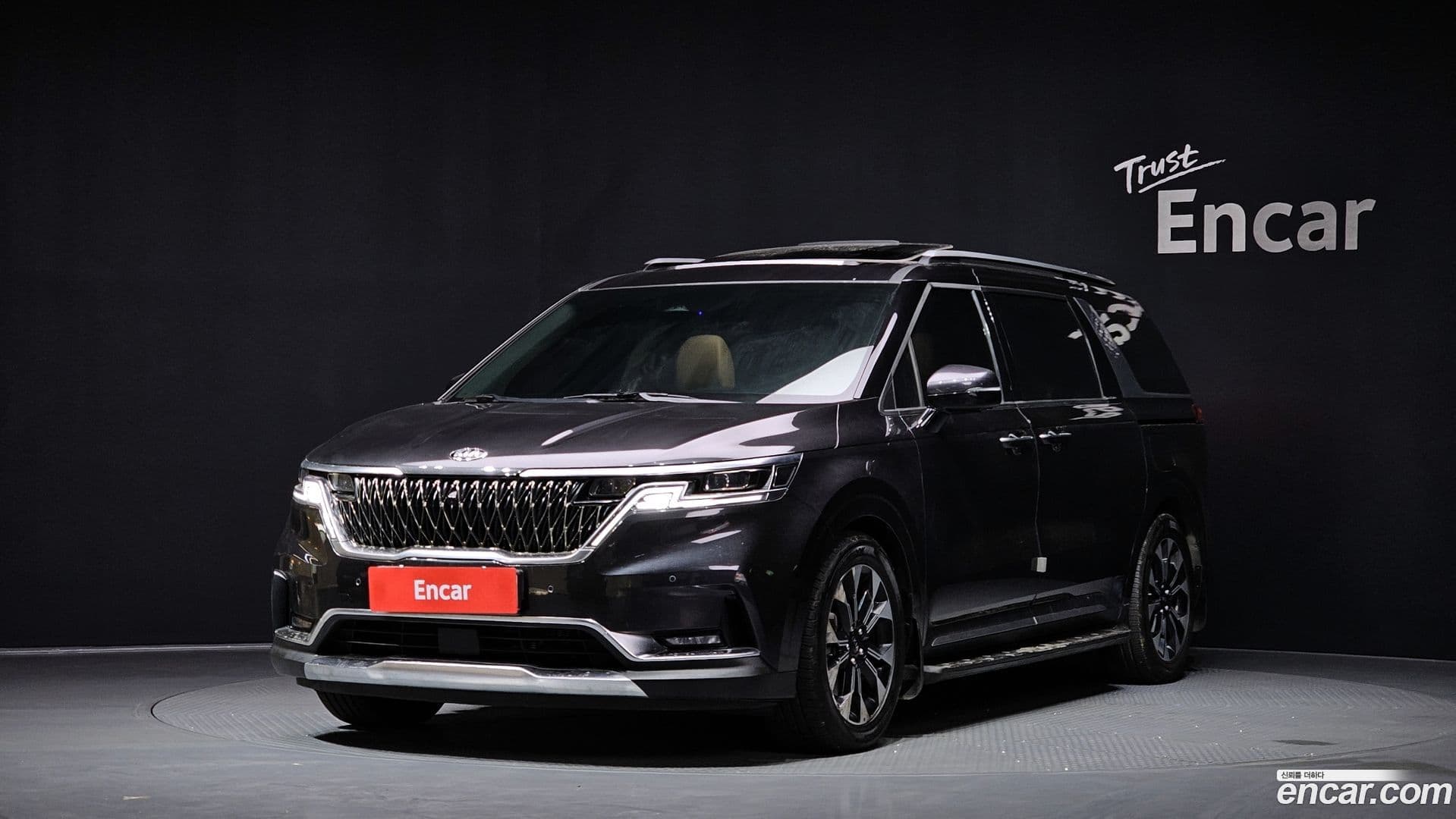 Main__Slider__Photo:Canival Kia 2021.0-0