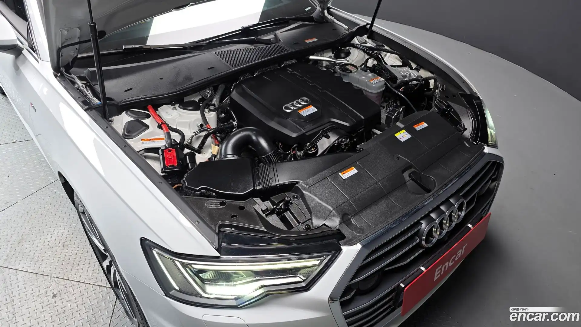 A6 Audi 2022.1-INNER-006