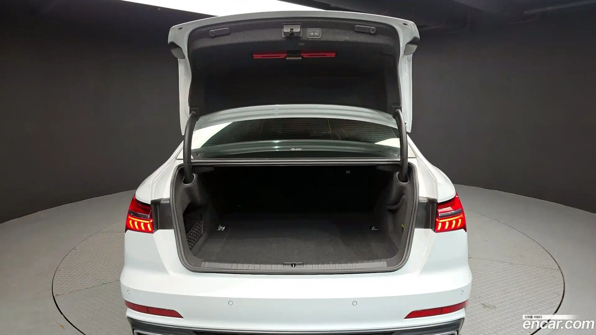 A6 Audi 2022.1-OPTION-024