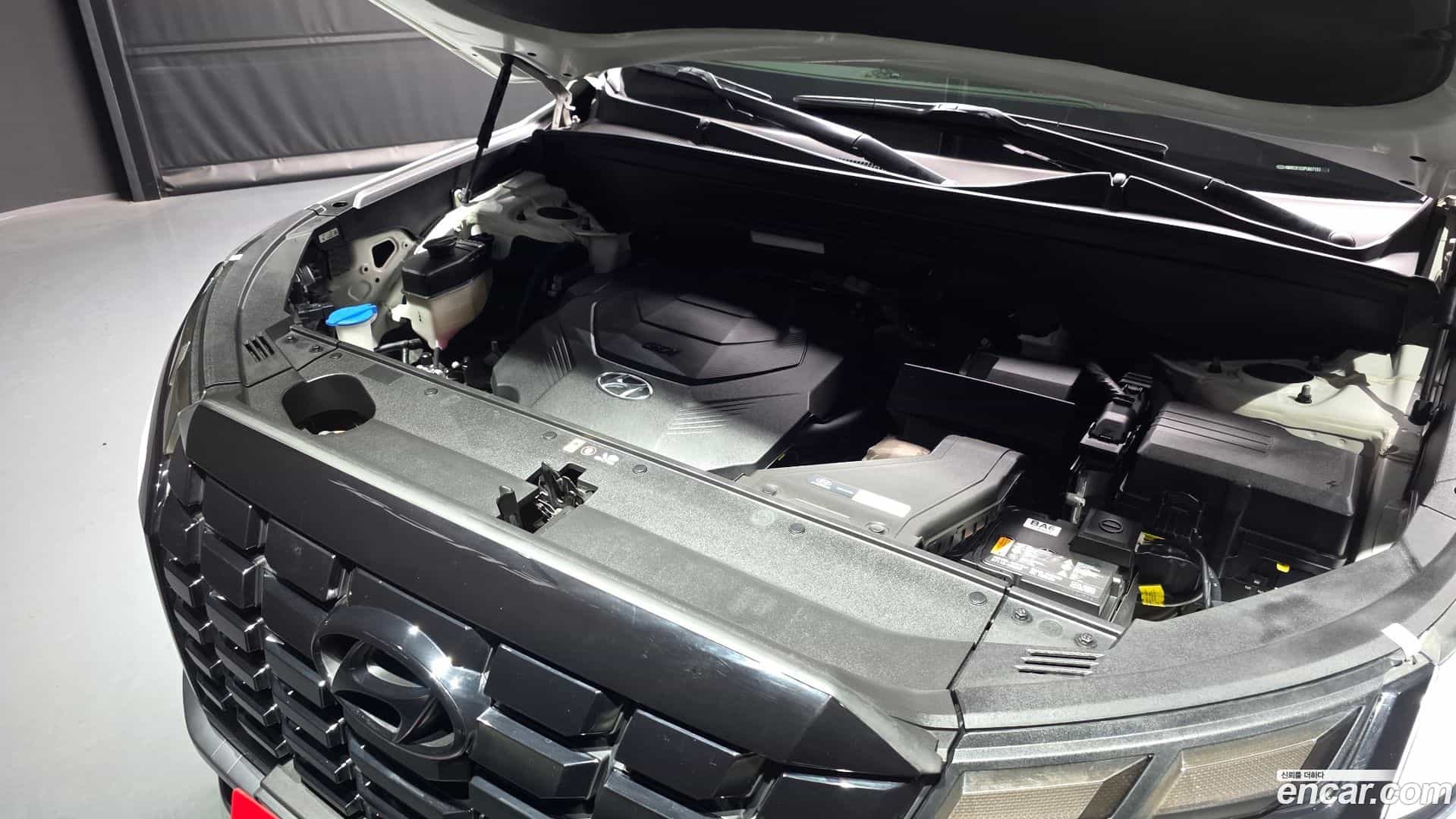 Palisade Hyundai 2023.2-INNER-006