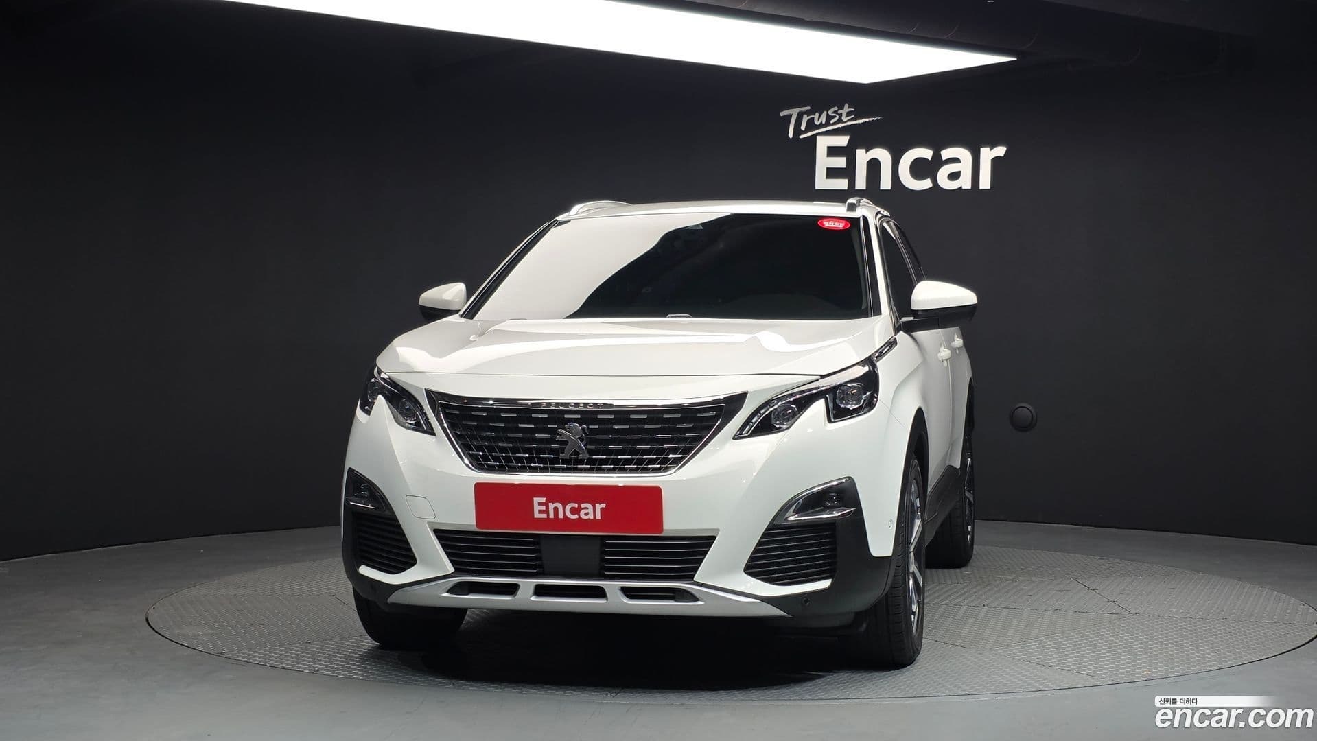 Main__Slider__Photo:3008 Peugeot 2017.3-2
