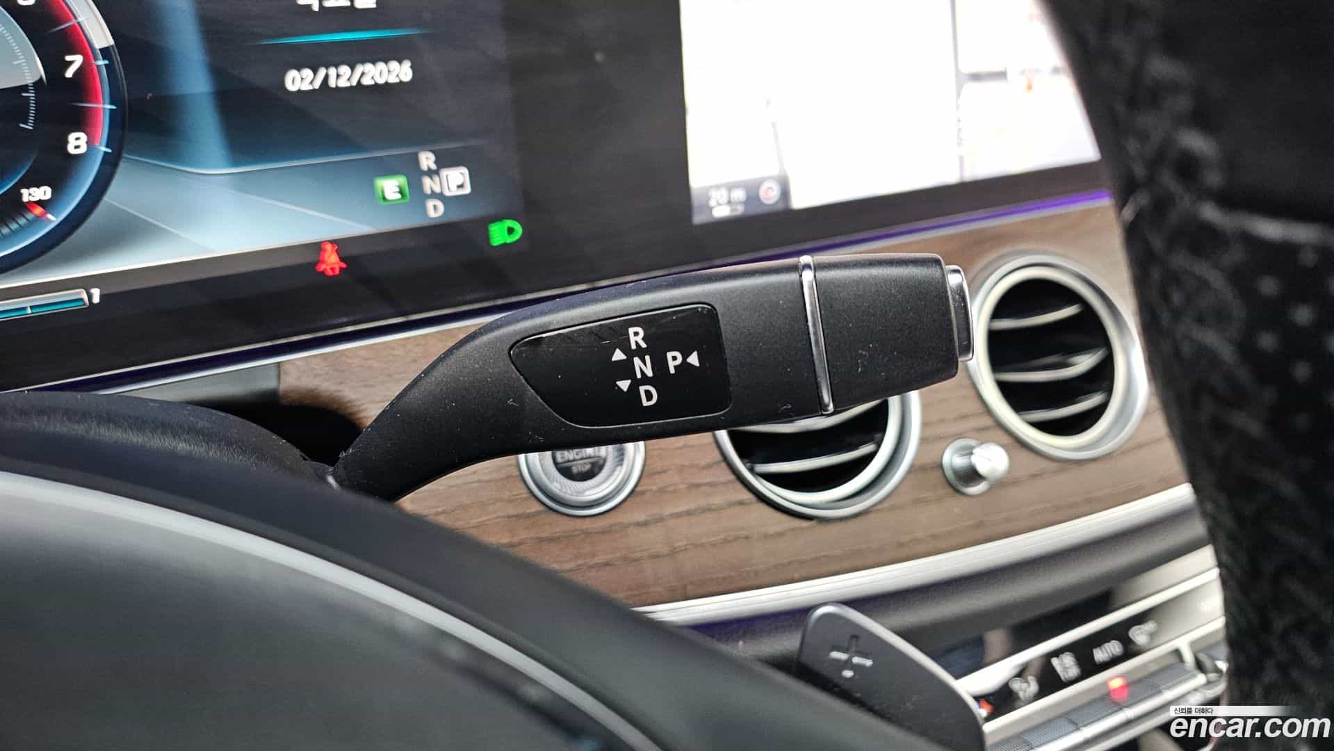 E-Class Mercedes-Benz 2016.6-INNER-009