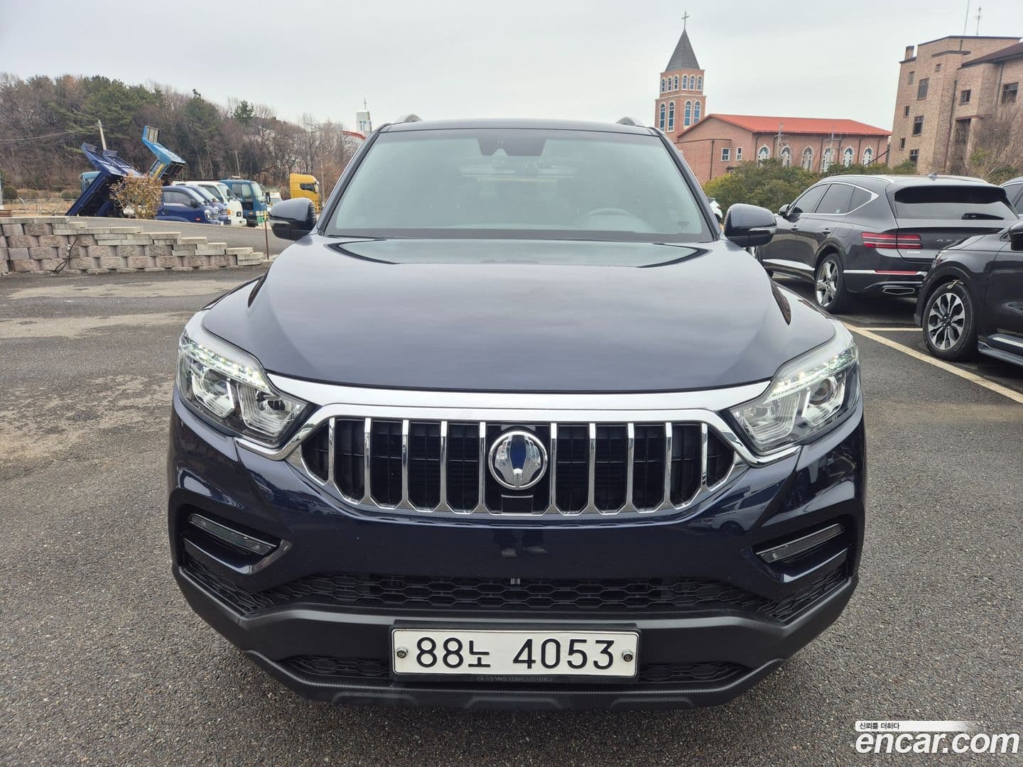 Main__Slider__Photo:Rexton KG Mobility 2019.8-0
