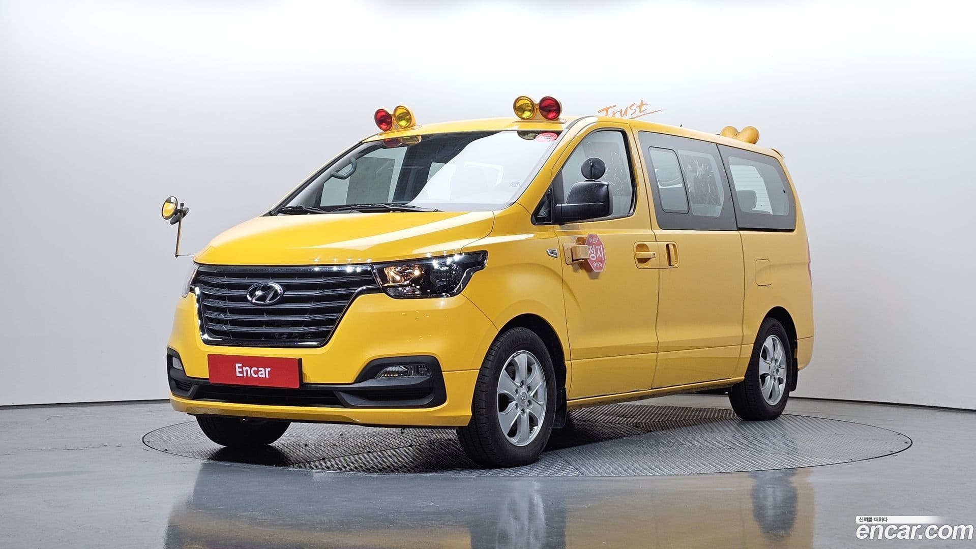 Main__Slider__Photo:Starex Hyundai 2019.10-0