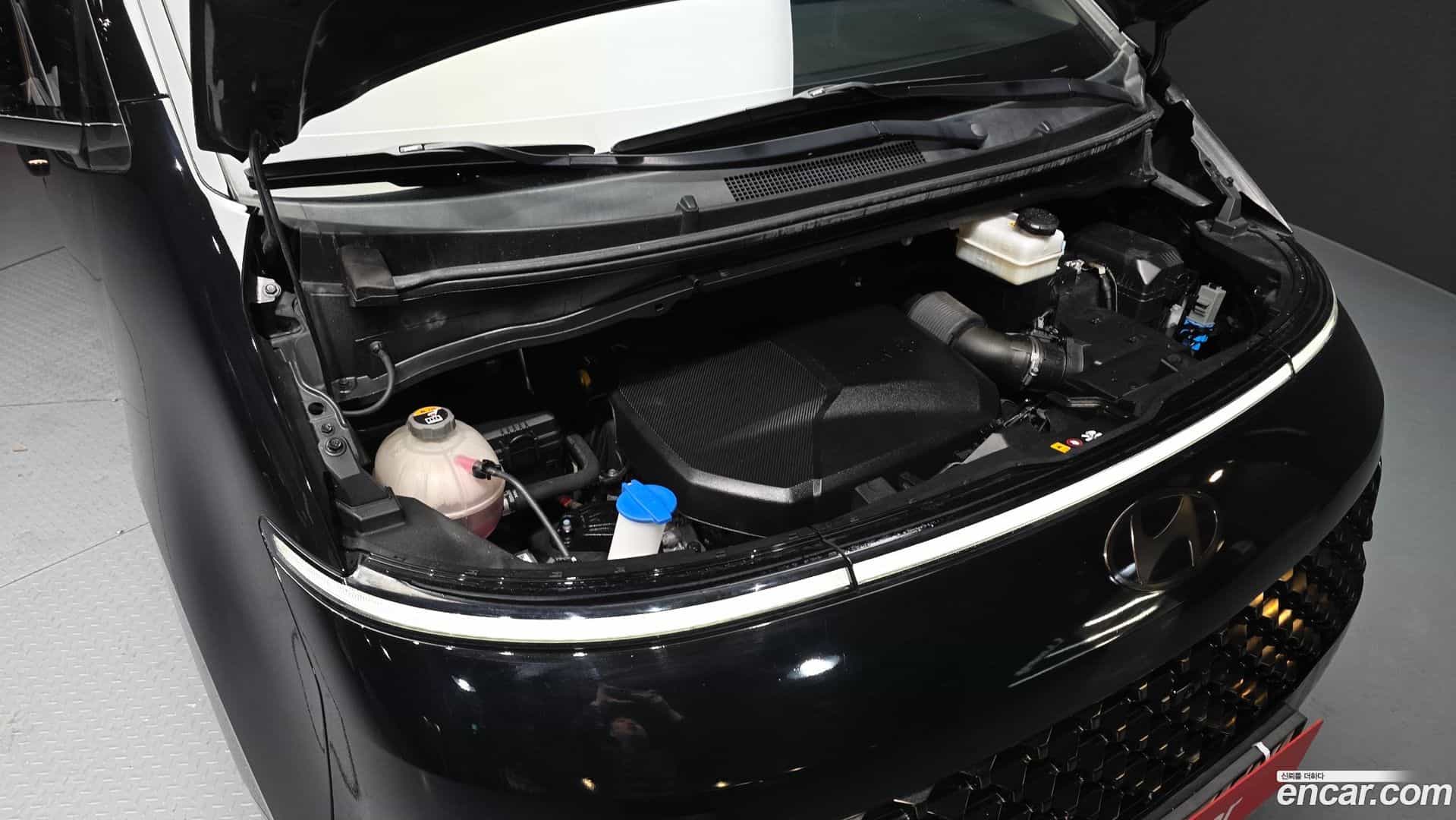 Staria Hyundai 2022.0-INNER-006