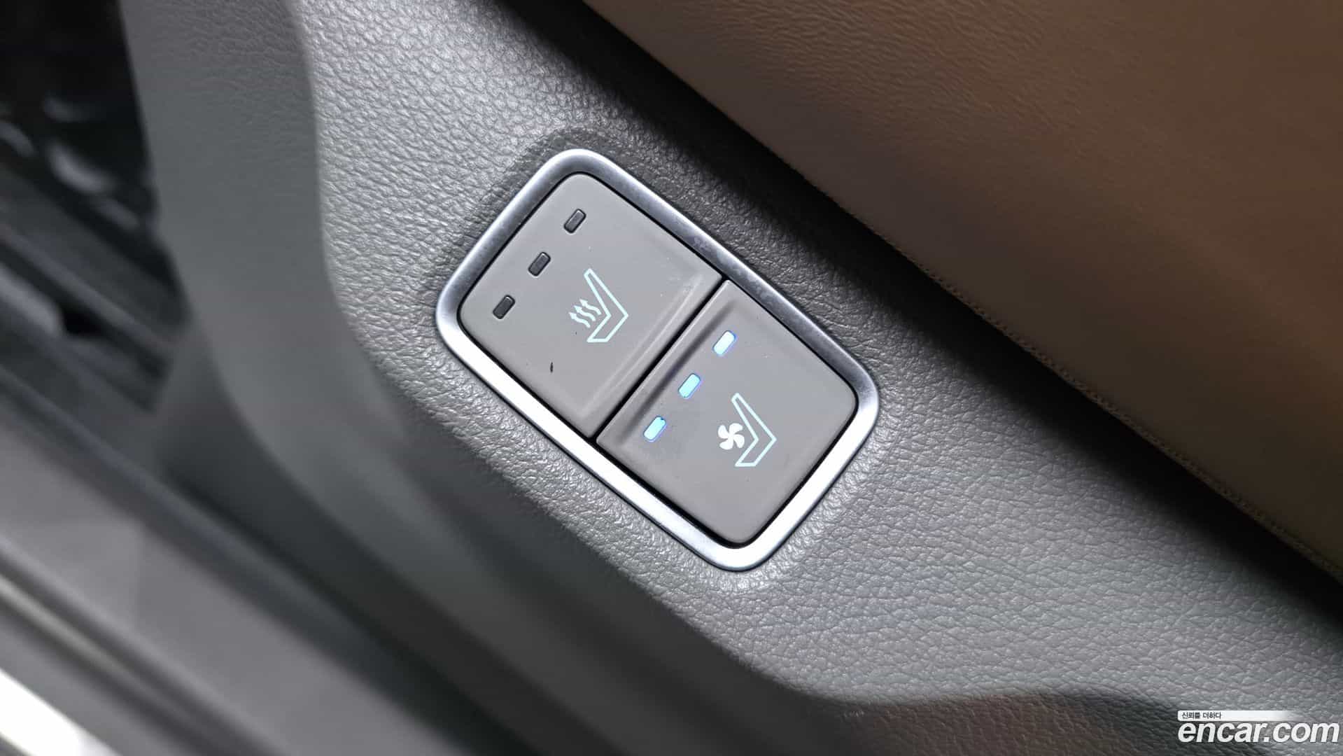 Staria Hyundai 2022.0-OPTION-023