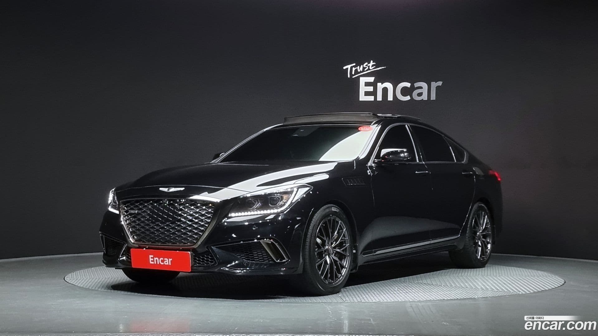 Main__Slider__Photo:Genesis Hyundai 2014.1-0