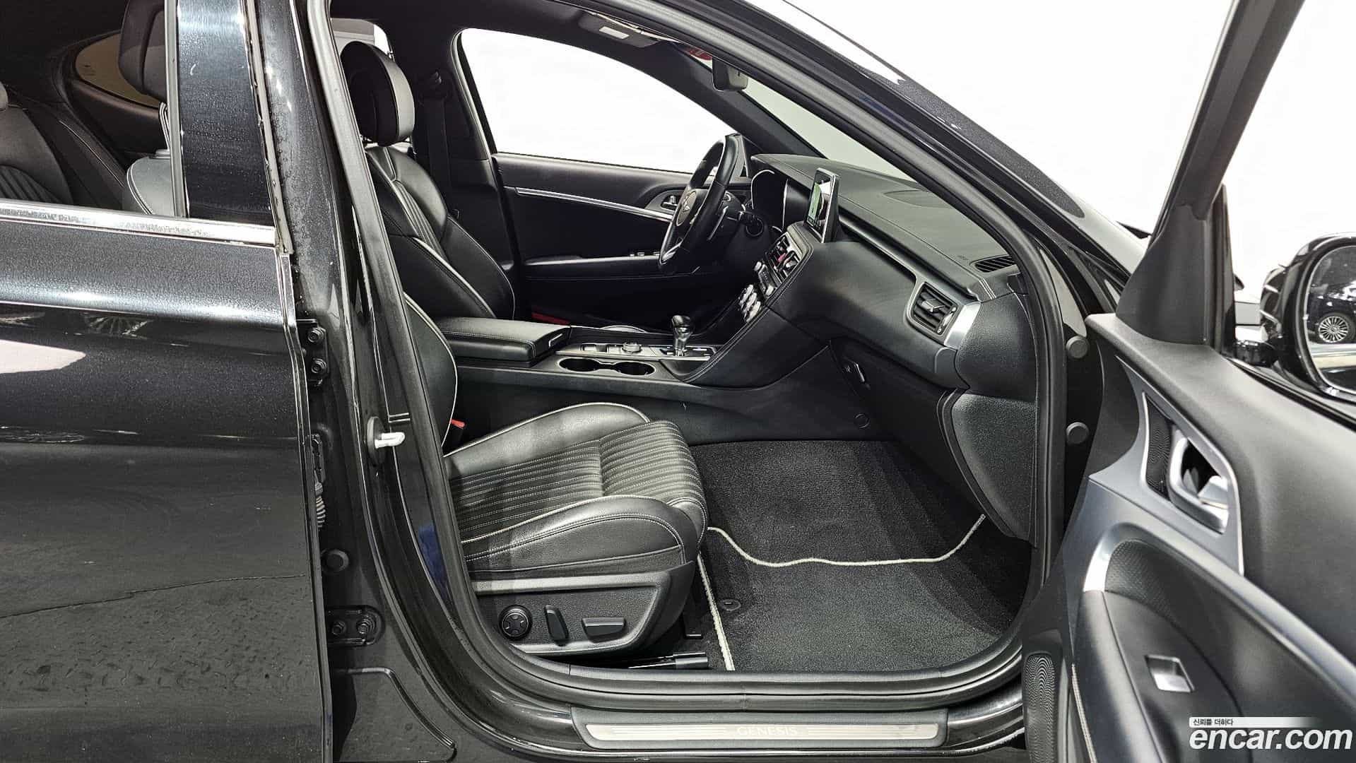 G70 Genesis 2019.1-OPTION-015